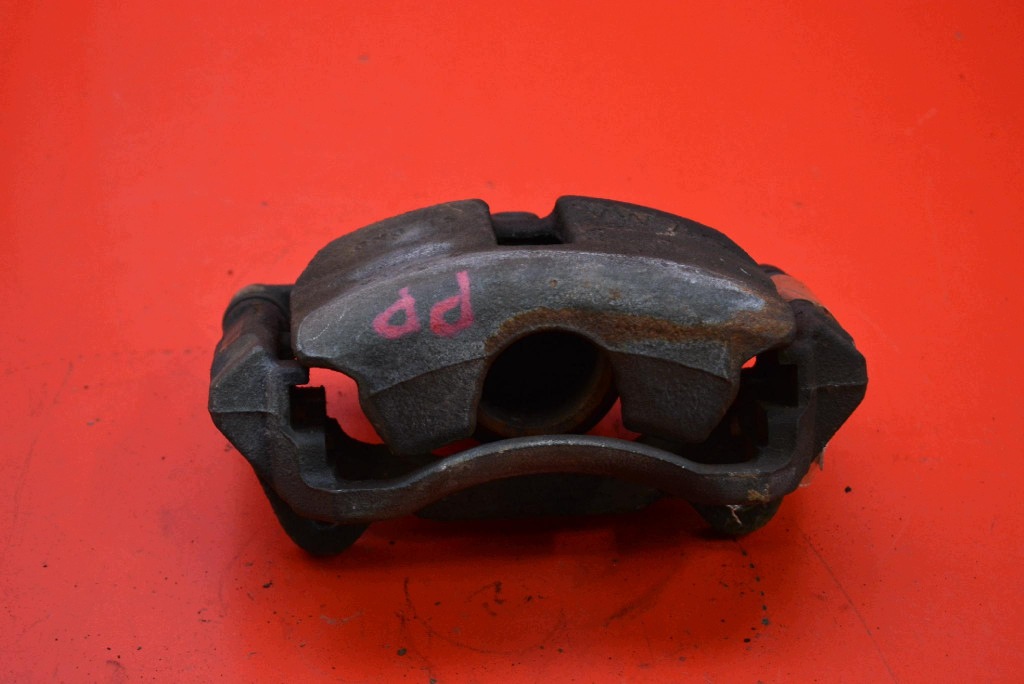 caliper brake right front VW GOLF 7 VII 1.6 TDI 105 KM 12-17