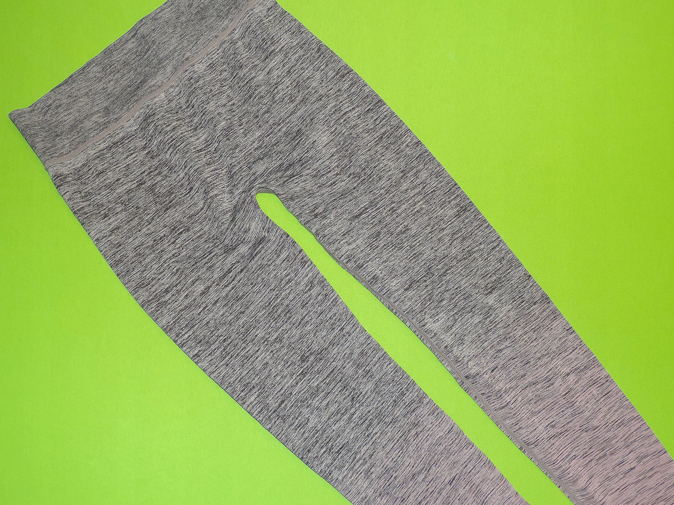 UNDER ARMOUR__DAMSKIE GETRY TERMOAKTYWNE__L Marka Under Armour