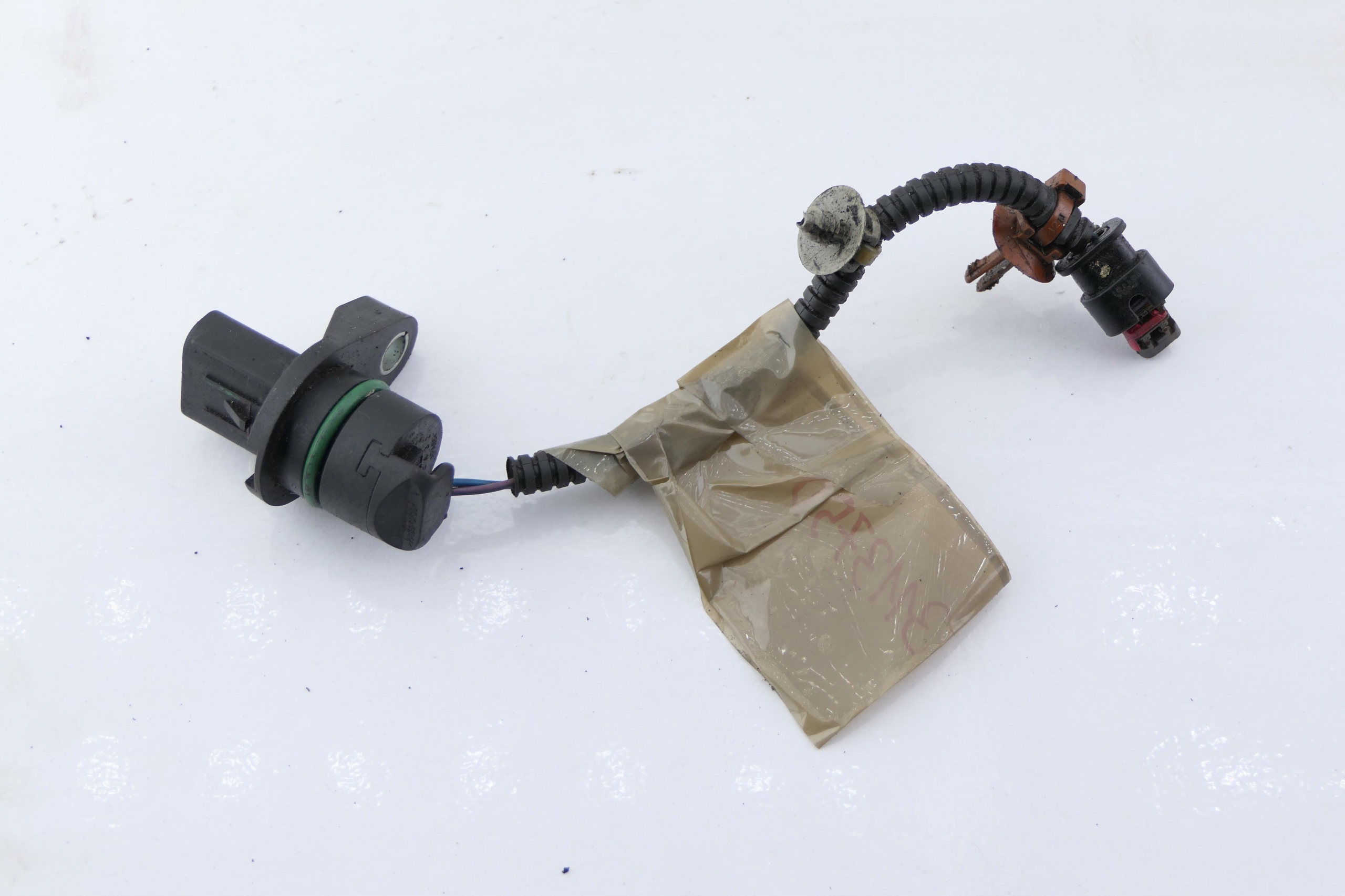 SENSOR POMPY OIL OPEL ASTRA K 1.4 311375D
