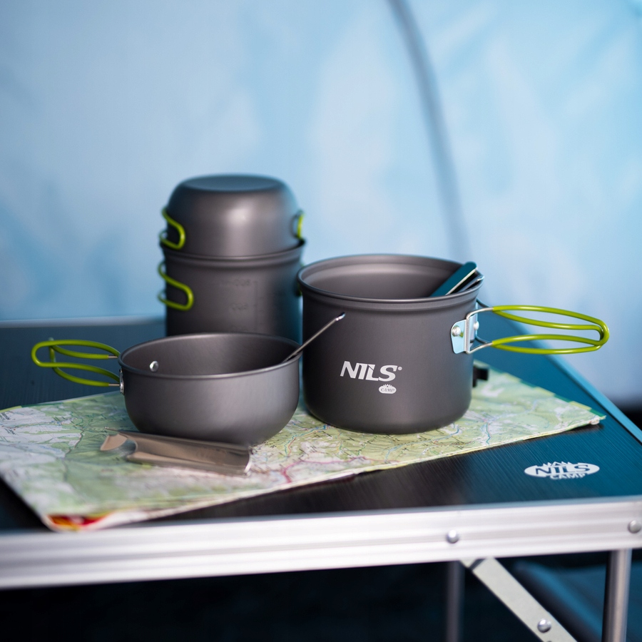 ZESTAW NACZYŃ MENAŻKA HARCERSKA TURYSTYCZNA NILS 1800ml Model NC1767