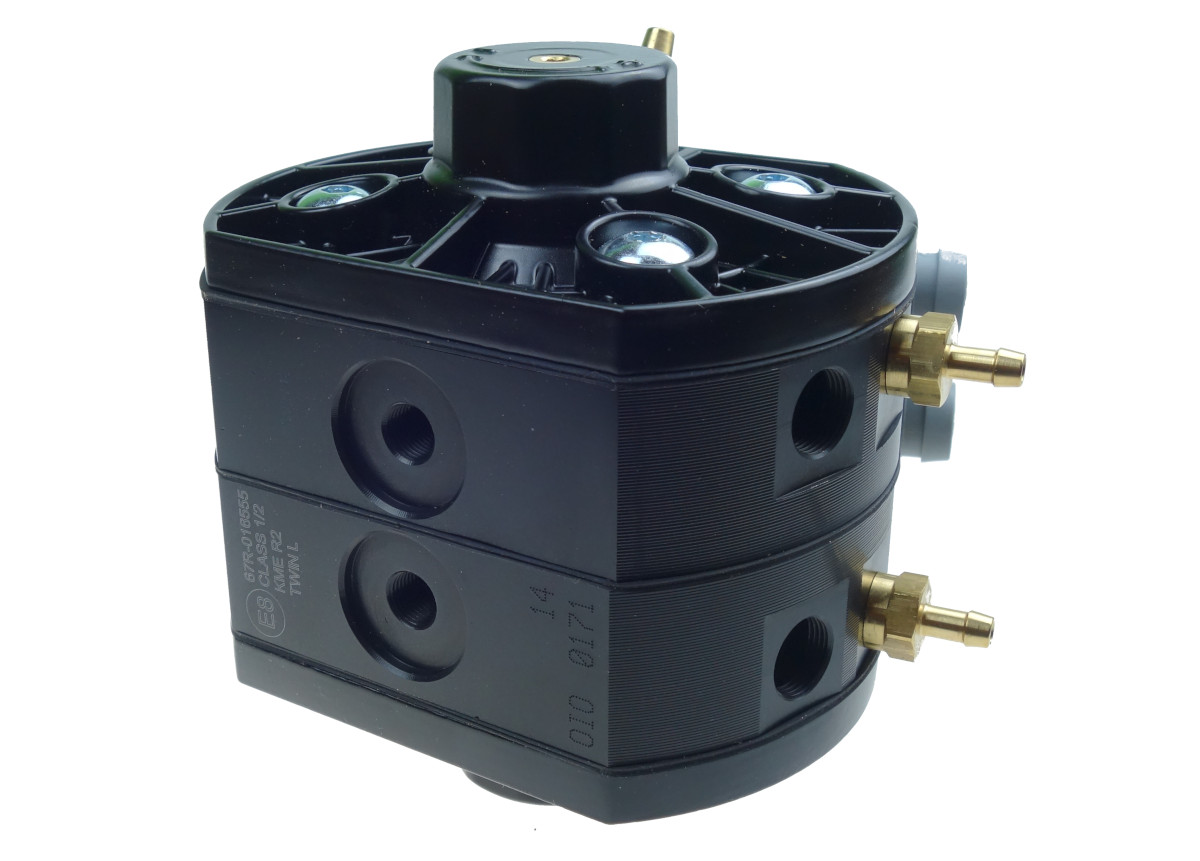 824000023 - KME R2 TWIN 408 л. с. золотой серебряный редуктор / evaporator