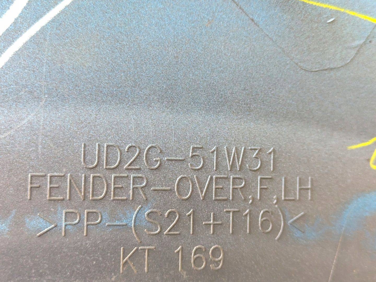Couverture Aile Avant Gauche Bouche buse Ford Ranger 2 facelift 2010 UD2G-51W31