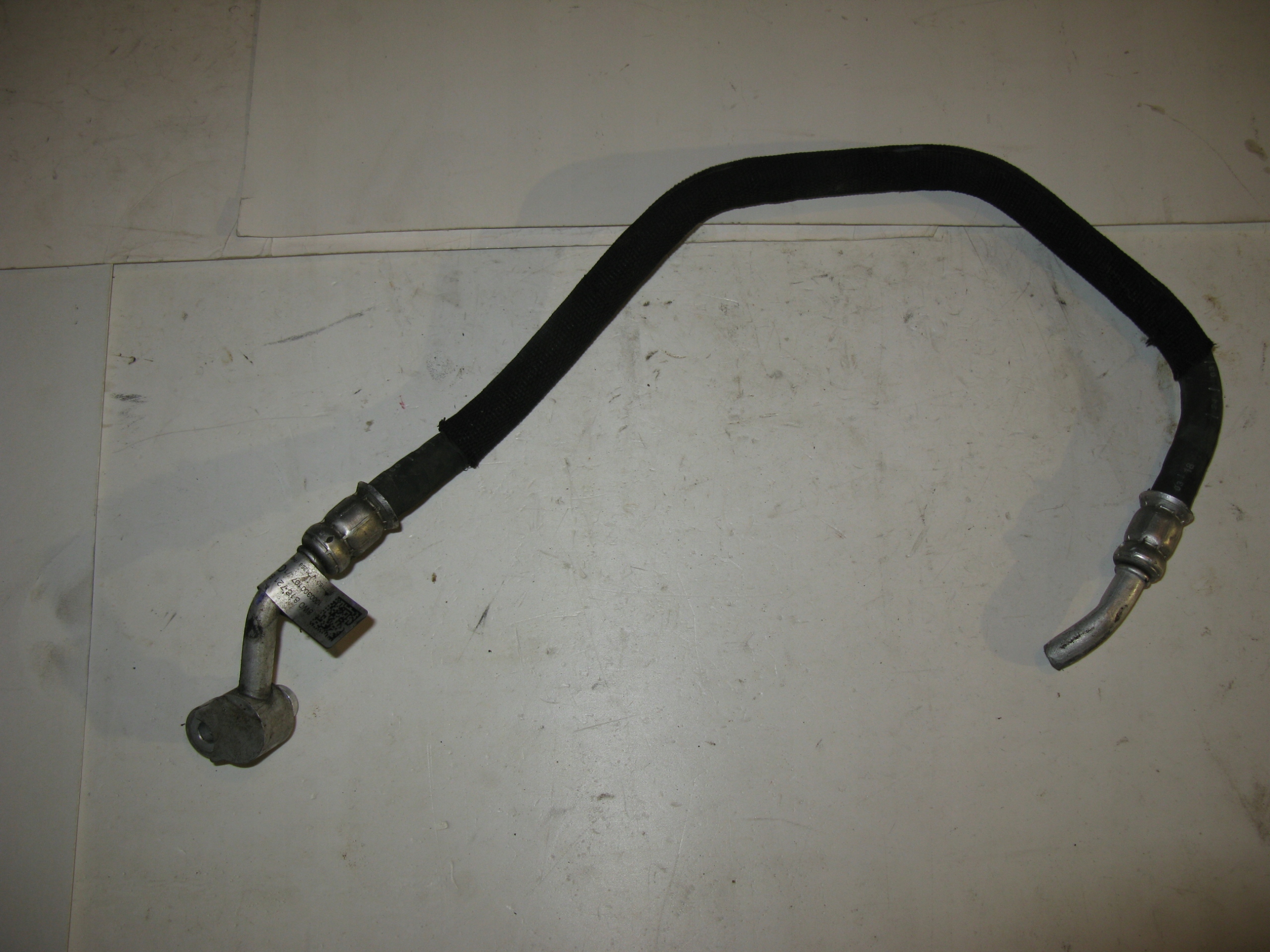 8W0816721BC - AUDI A4 b9 A5 Кондиціонер трубка 8W0816721