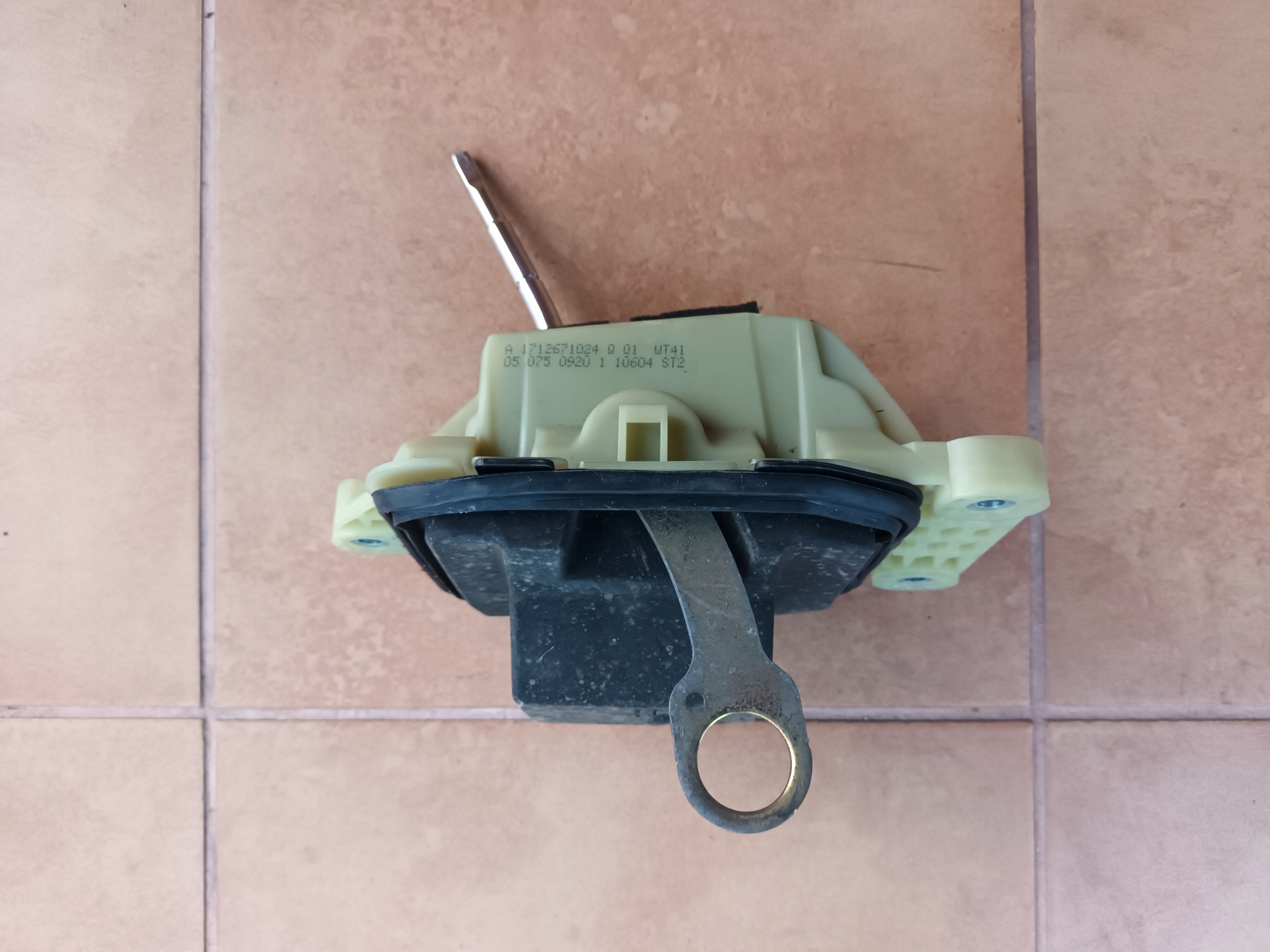 Важіль селектора MERCEDES SLK W171 A1712671024