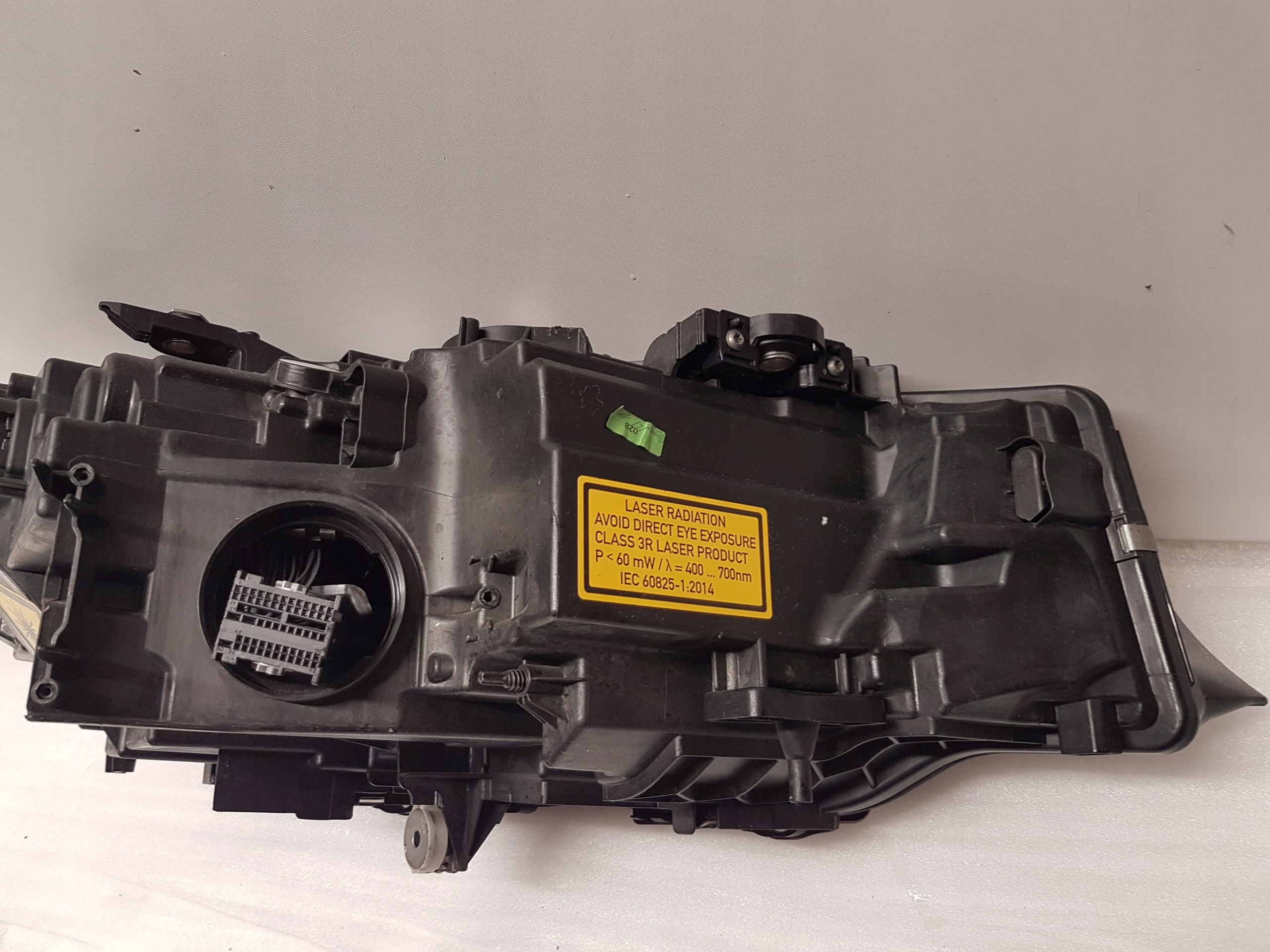 light front left BMW G20 G21 LASER 9481707