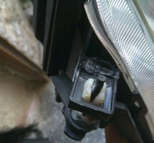 KORANDO III 2012 галоген левая перед