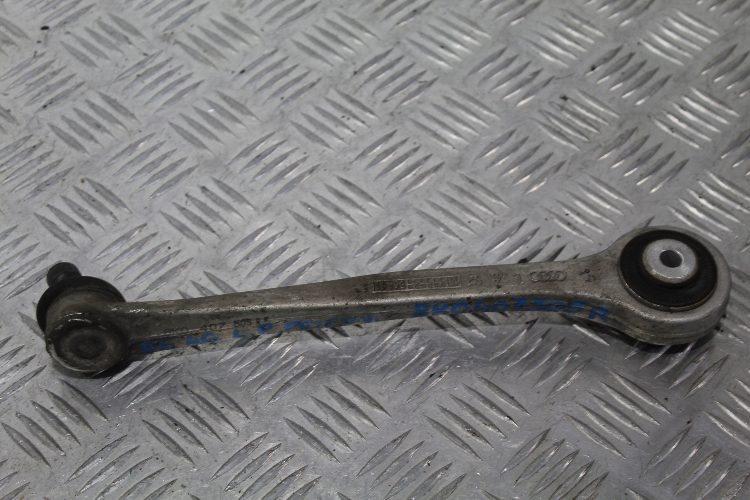 arm left front AUDI A6 4G0 C7 LIFT 8K0407505R