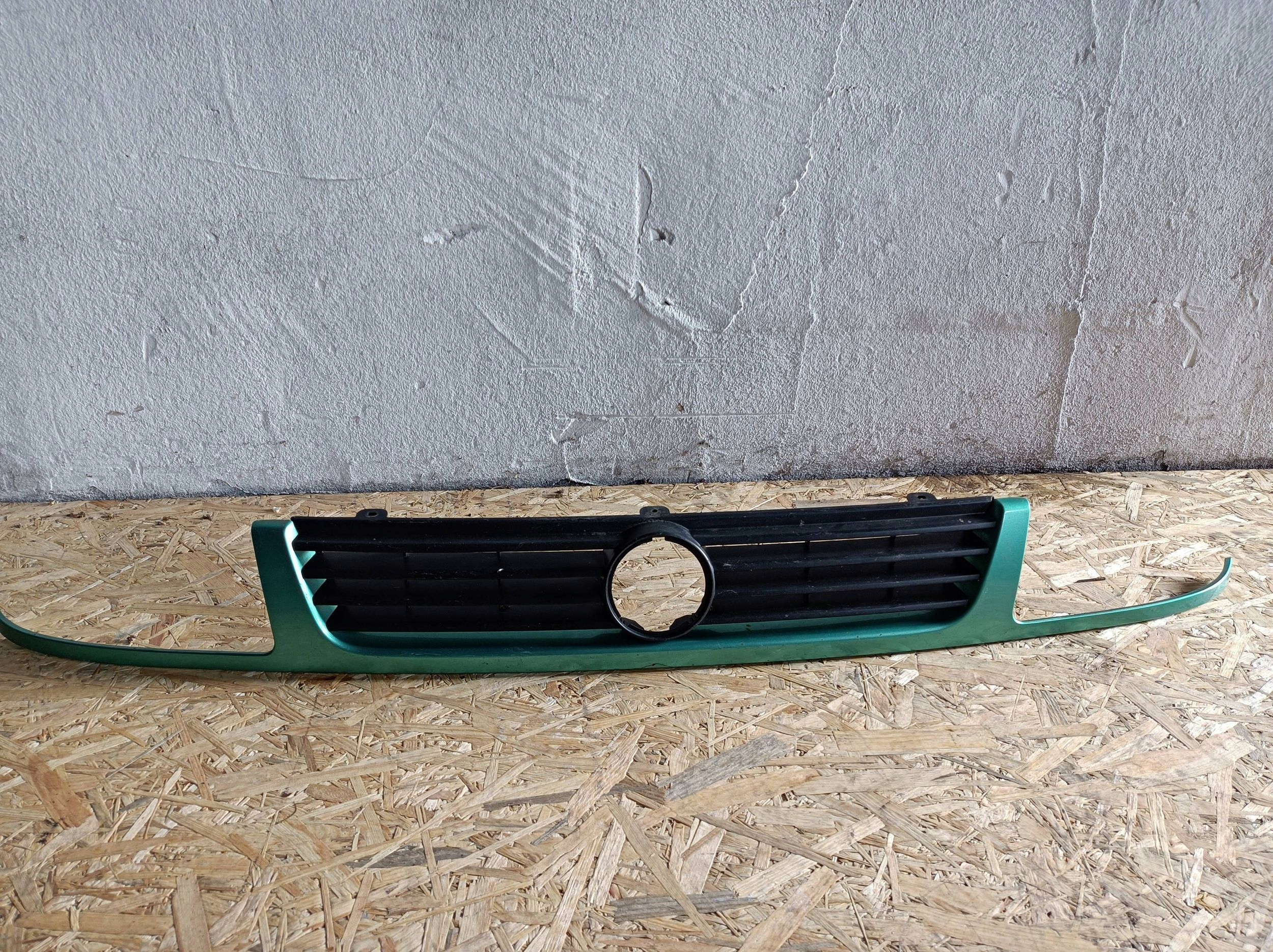 grille radiator (grill) Volkswagen Caddy 1996-2003 6K5853654D