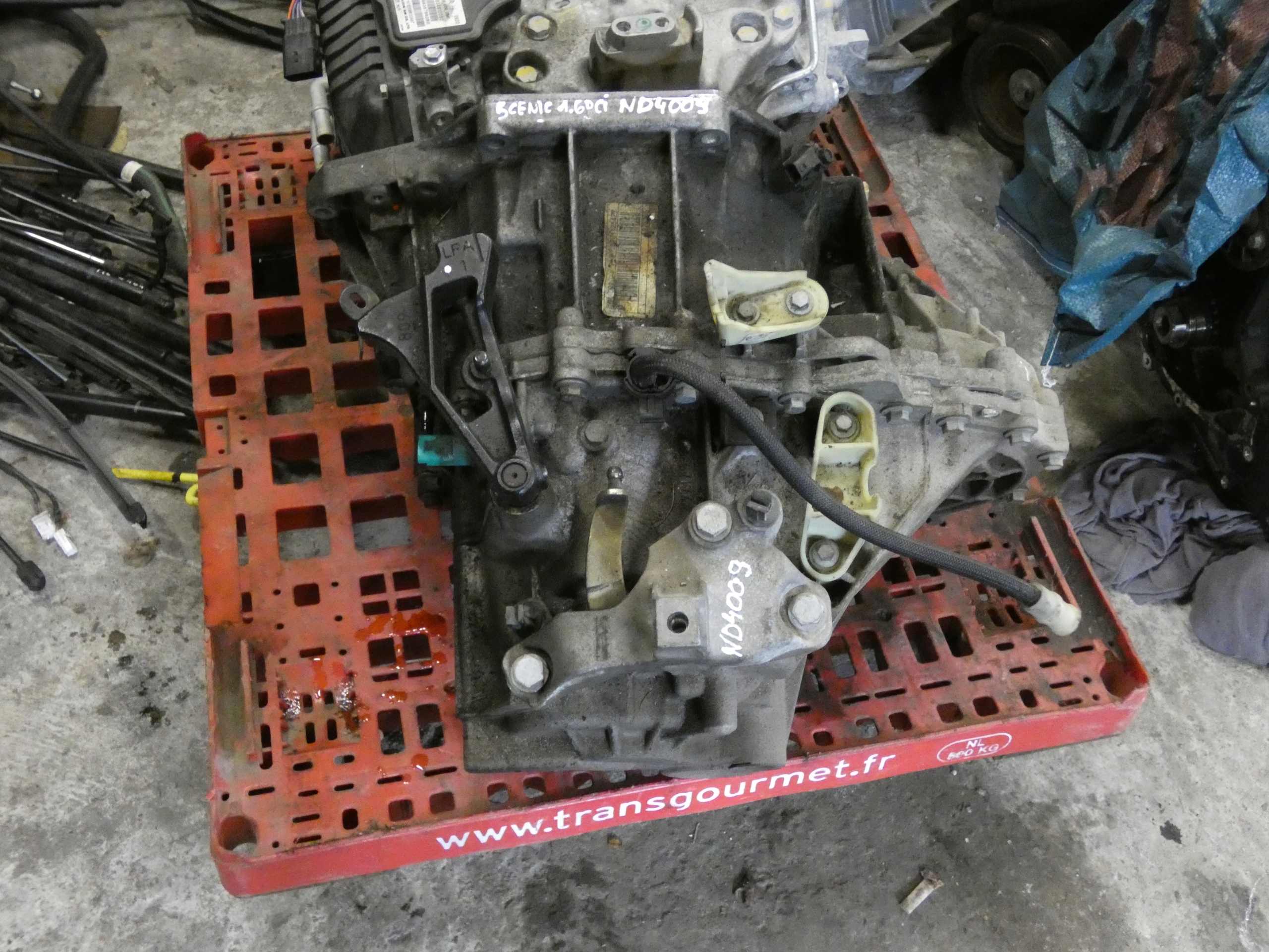 Getriebe RENAULT SCENIC III 1.6 DCI ND4009 0212R