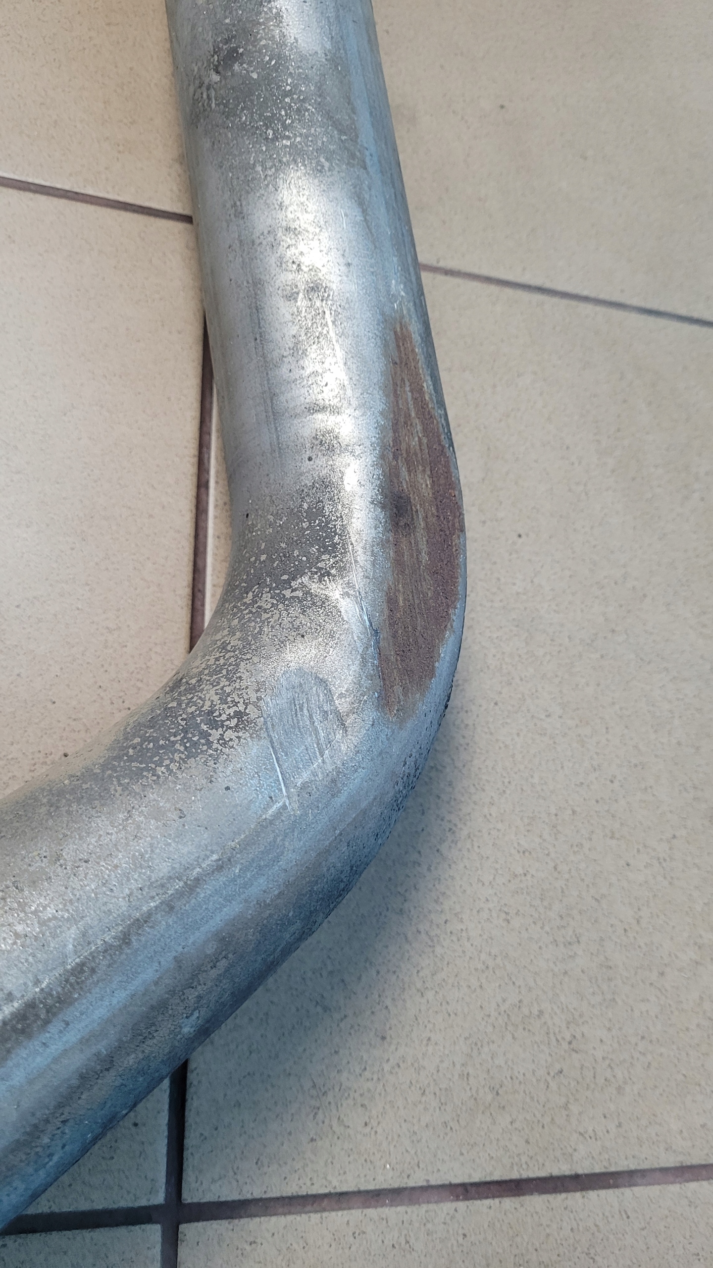 Dodge CHALLENGER 3.6л 19r труба наконечник выхлопная правая