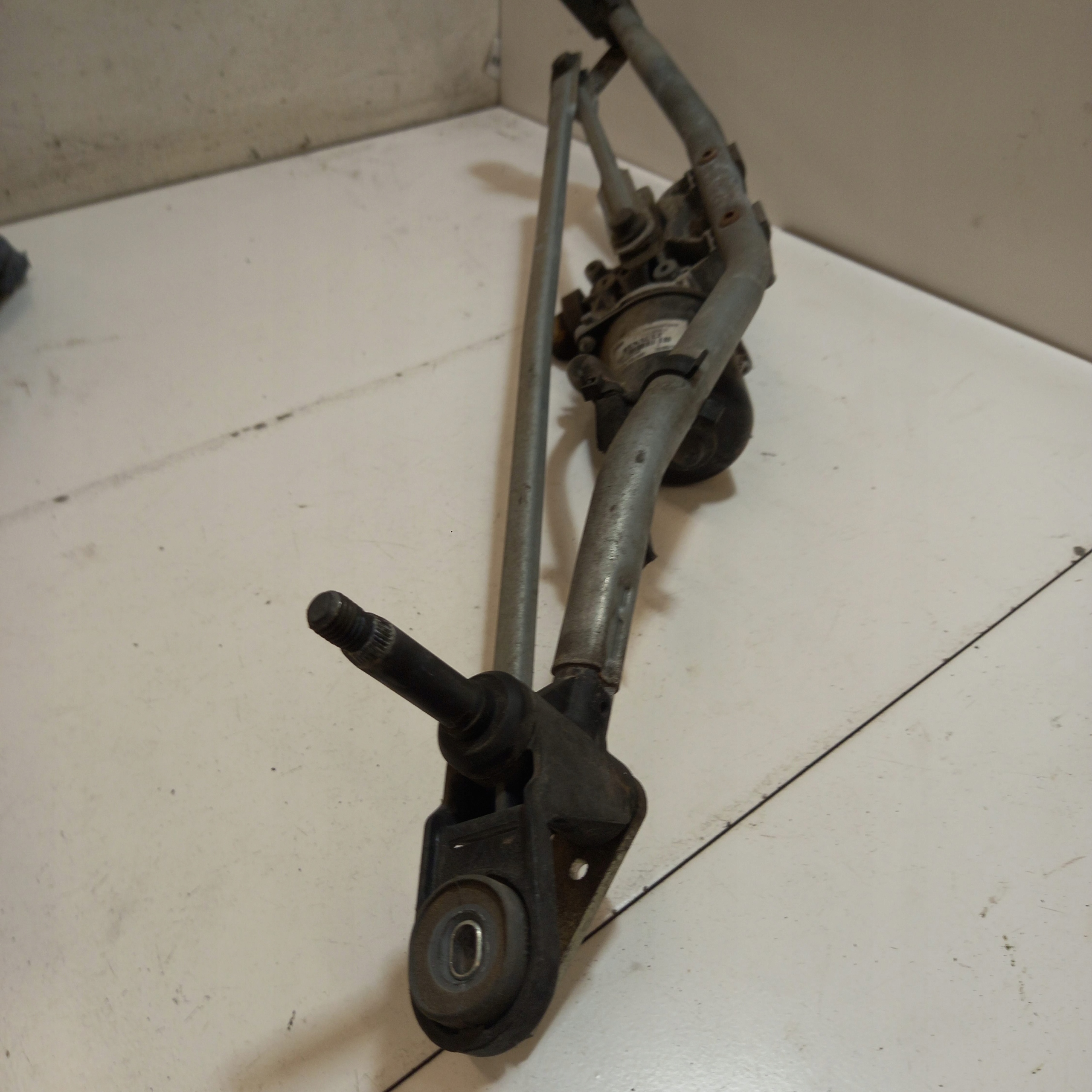 wiper mechanism front DACIA LOGAN II