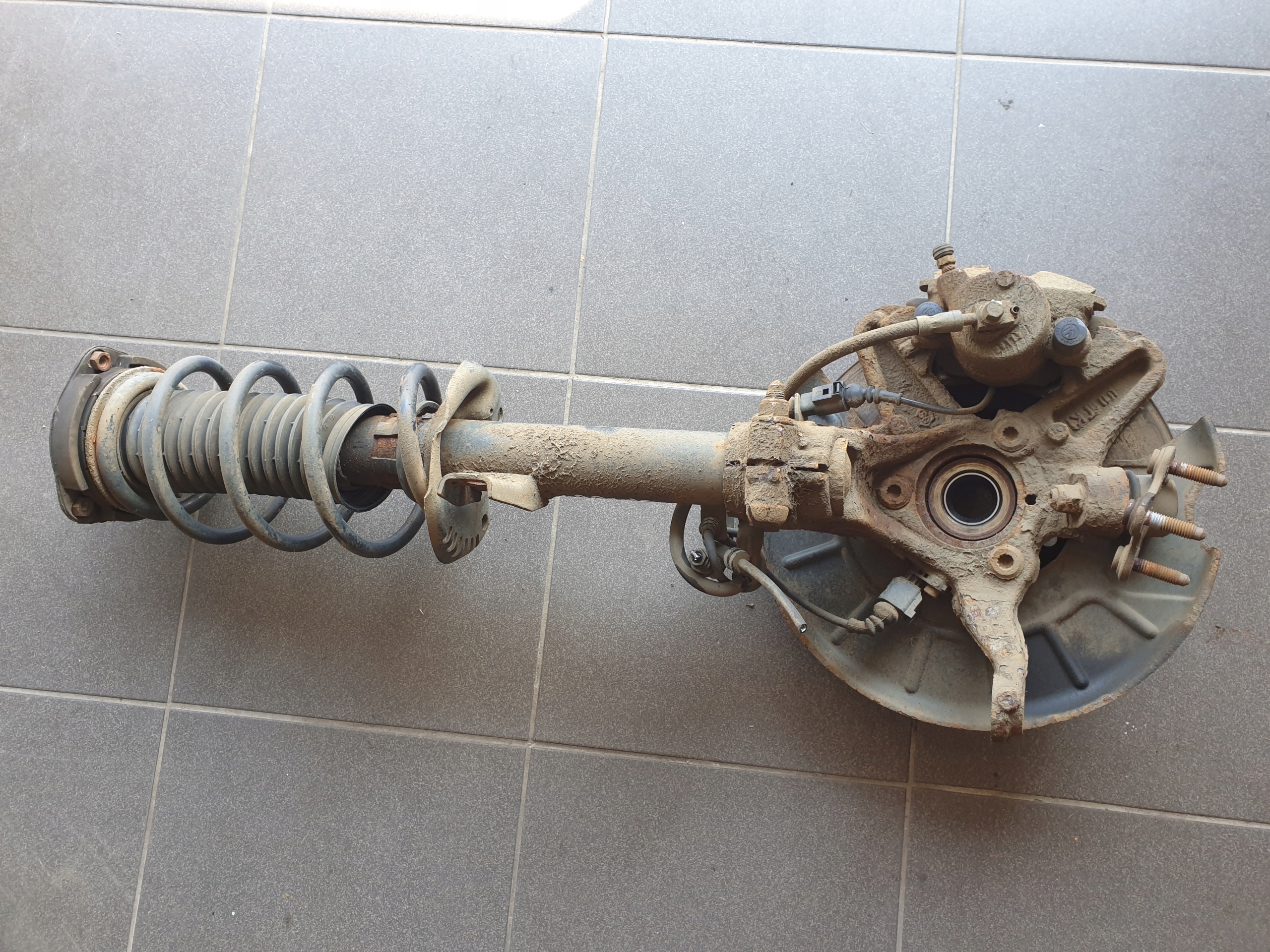 MACPERSON swing AUDI A3 8P 1.6 TDI LP 2008