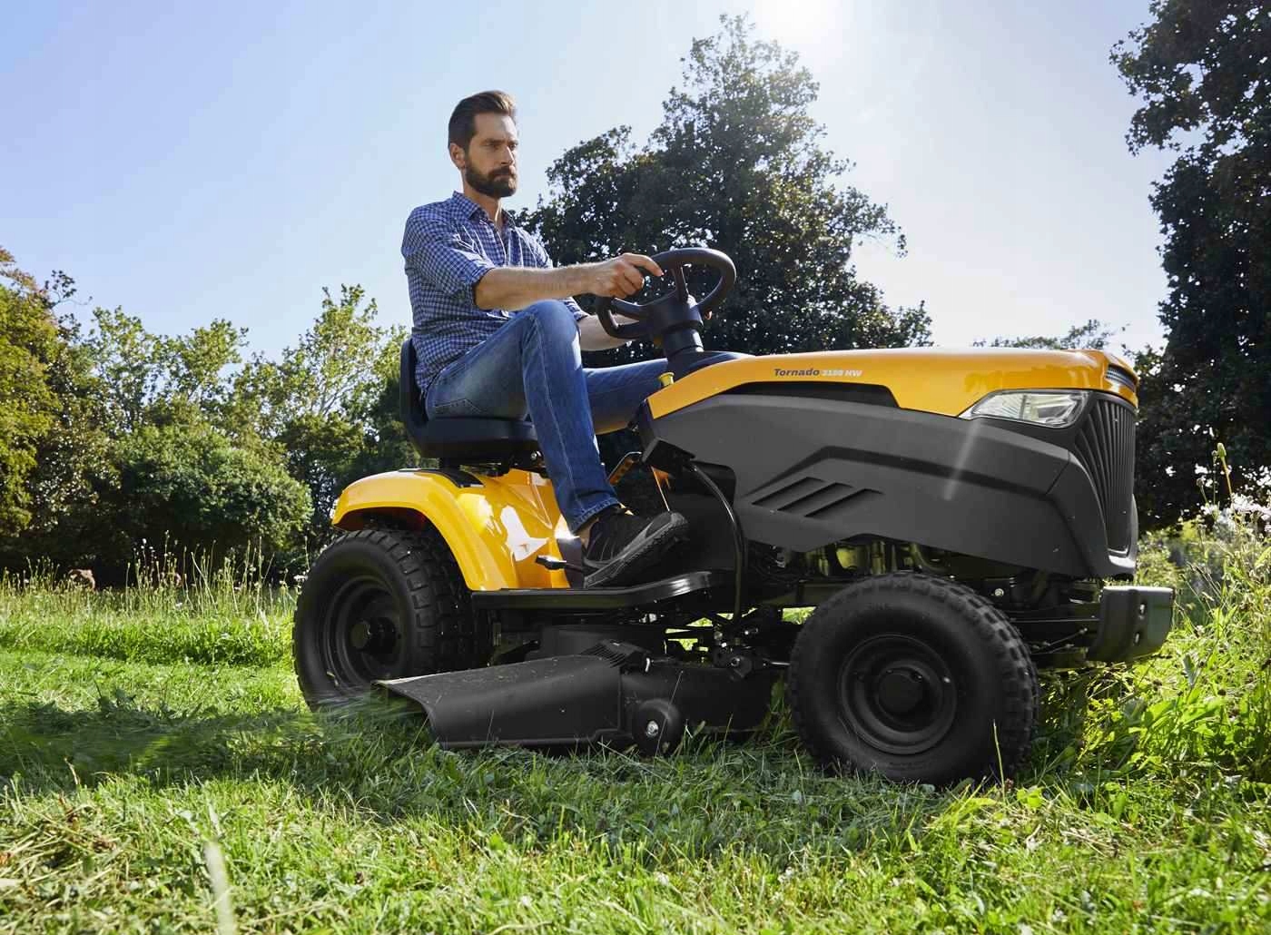 Kosiarka TRAKTOREK Spalinowy STIGA 108cm 2 CYLINDRY 586cc AUTOMAT W. Boczny Napęd napęd na koła