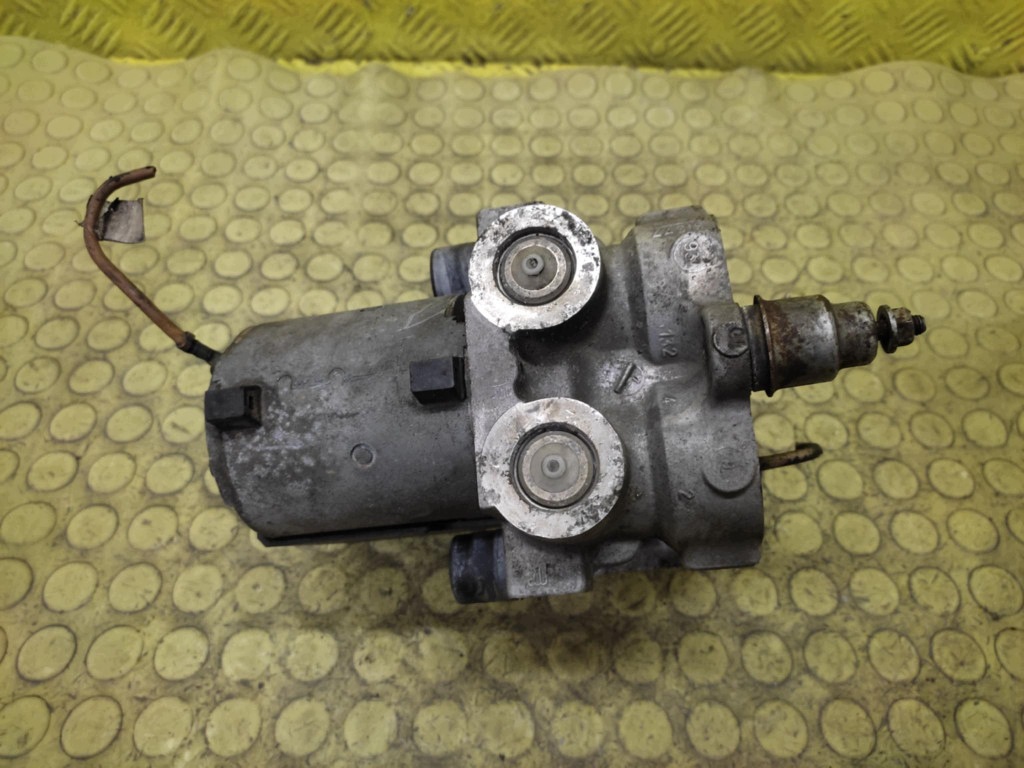 AUDI 80 B4 pump ABS 0265201049