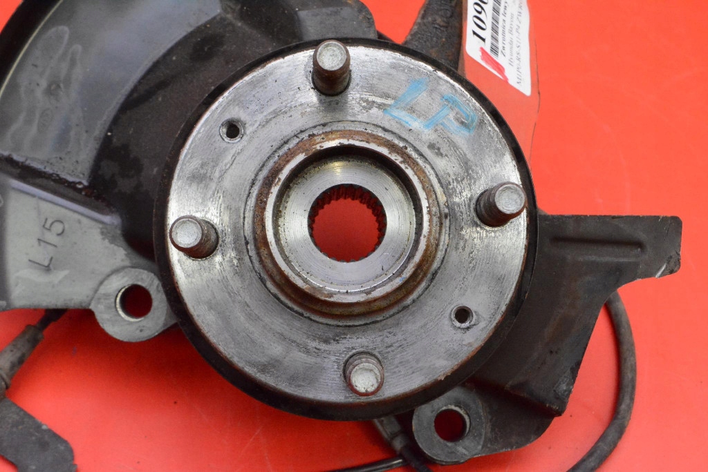 otoč čepu levá předek HYUNDAI BAYON 1.2 16V 84 KM 21