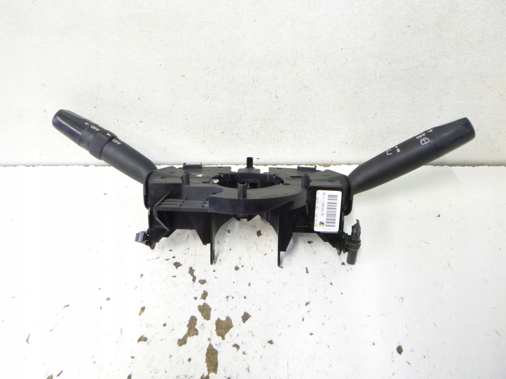 Manetka DEVIO LUCI DEVIO ZESPOLONE Mazda 2 2005r. 3M71-13N064-AC