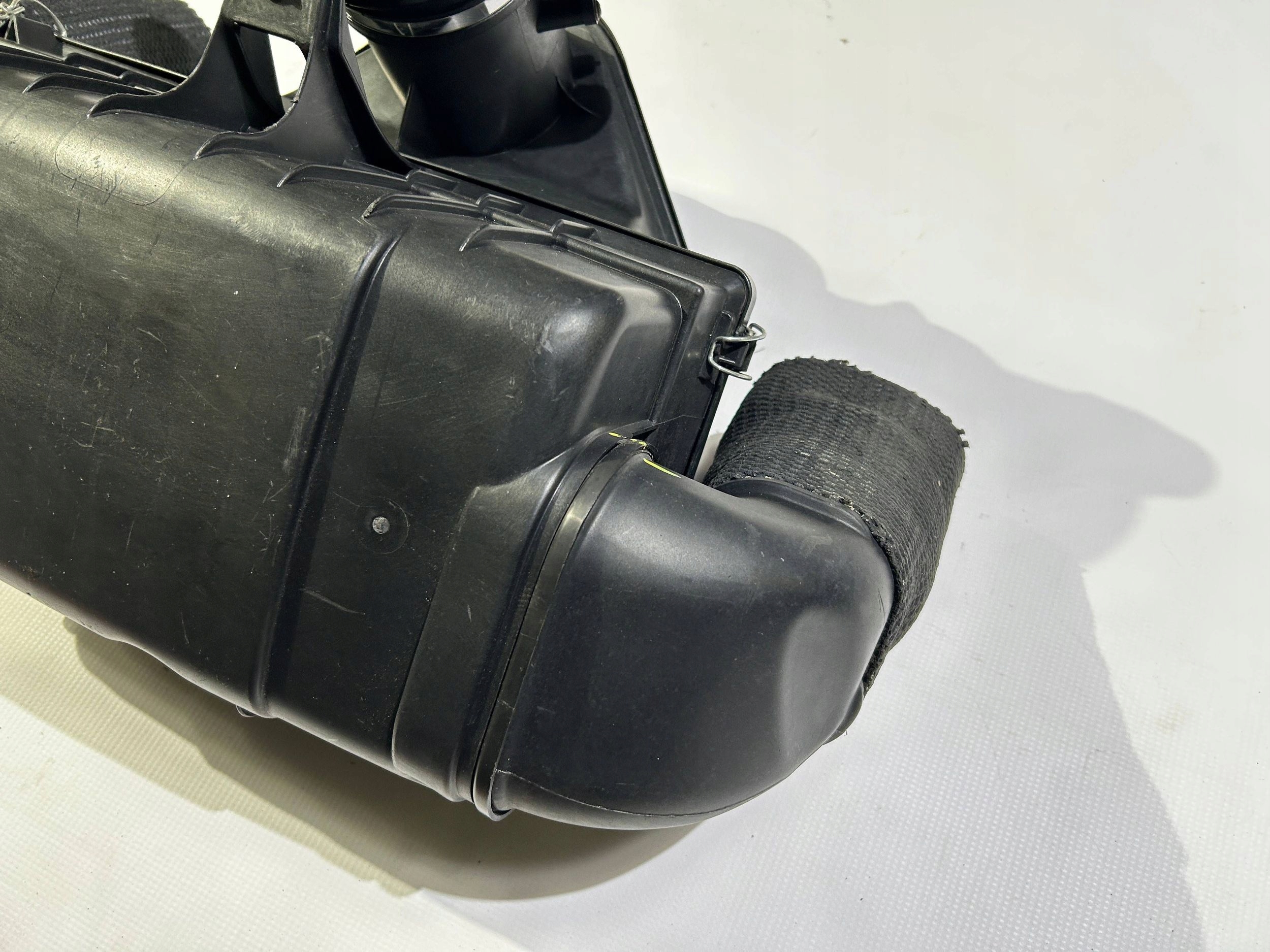 Gehäuse filter luft dolot Maserati GranTurismo 4.2 2008