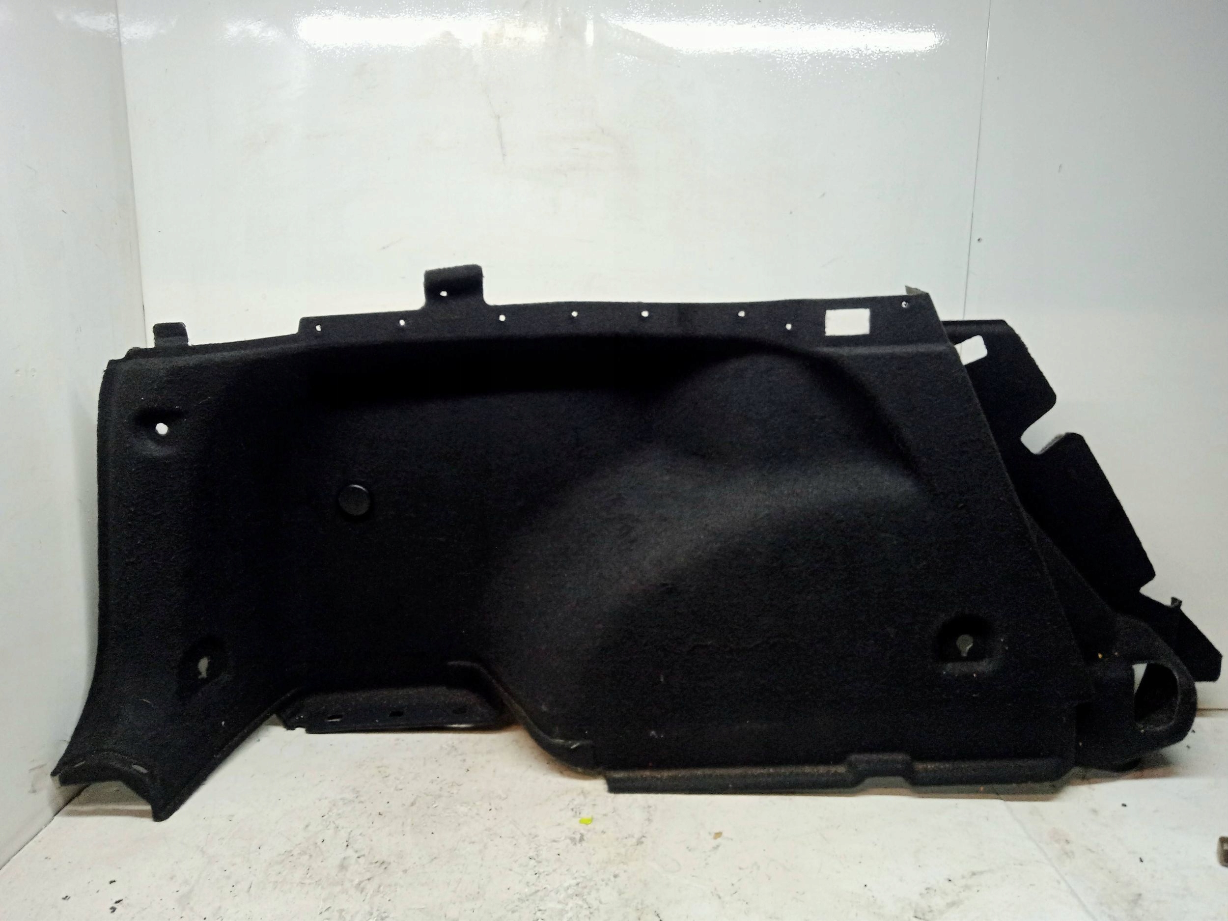 CHEVROLET CRUZE KOMBI side upholstery boot left rear part 2013R