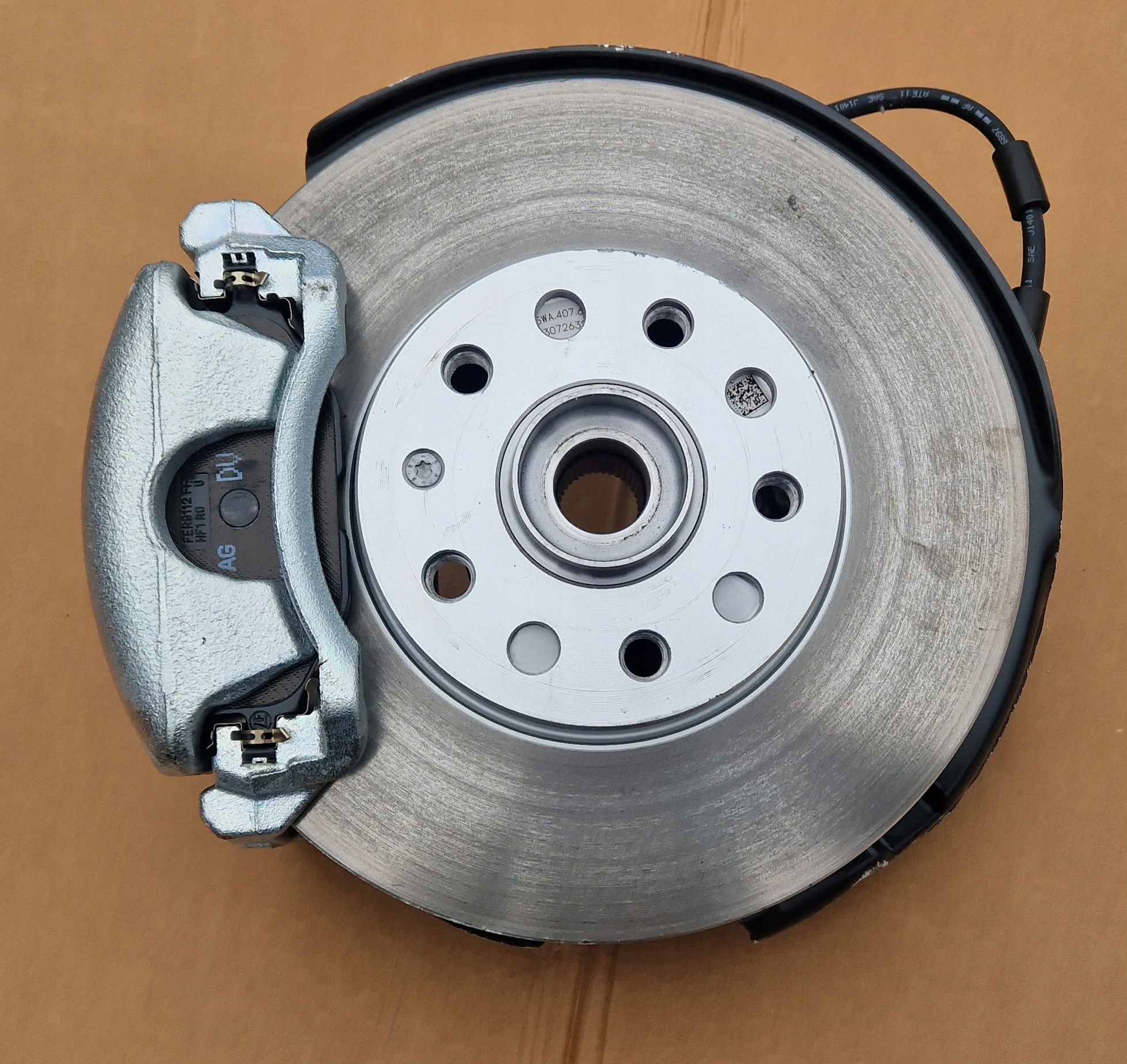 swing caliper disc front left GOLF 8 VIII 1.5 TSI new complete