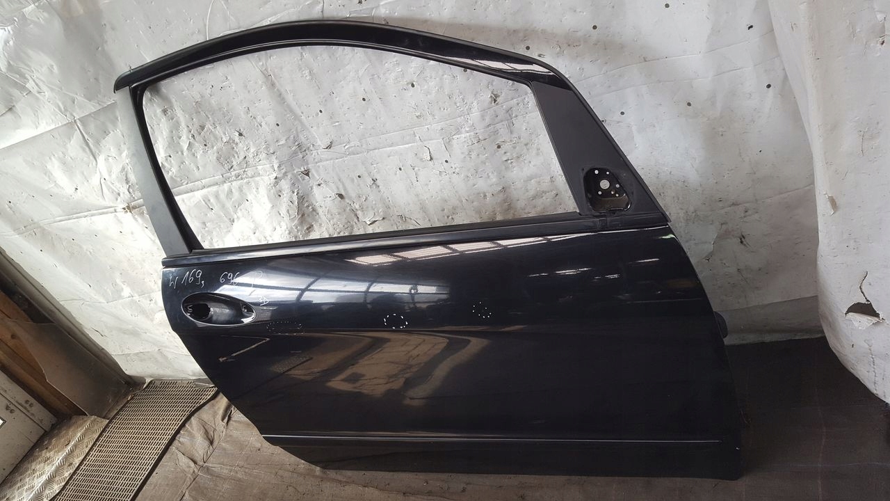 dveře předek přední pravé Mercedes W169 696