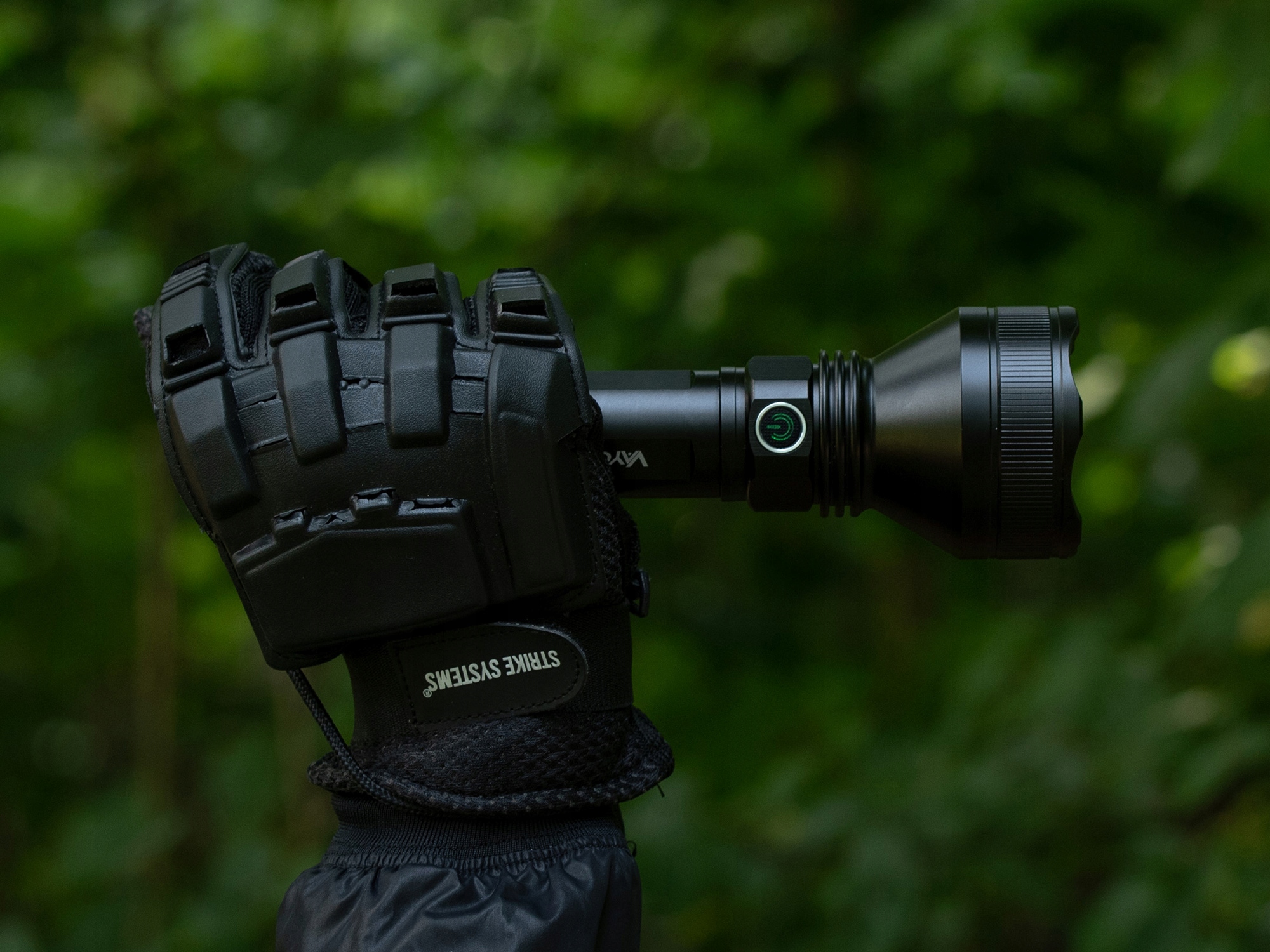 LATARKA LED TAKTYCZNA LAMPA PRO USB-C AKU VAYOX Marka Vayox