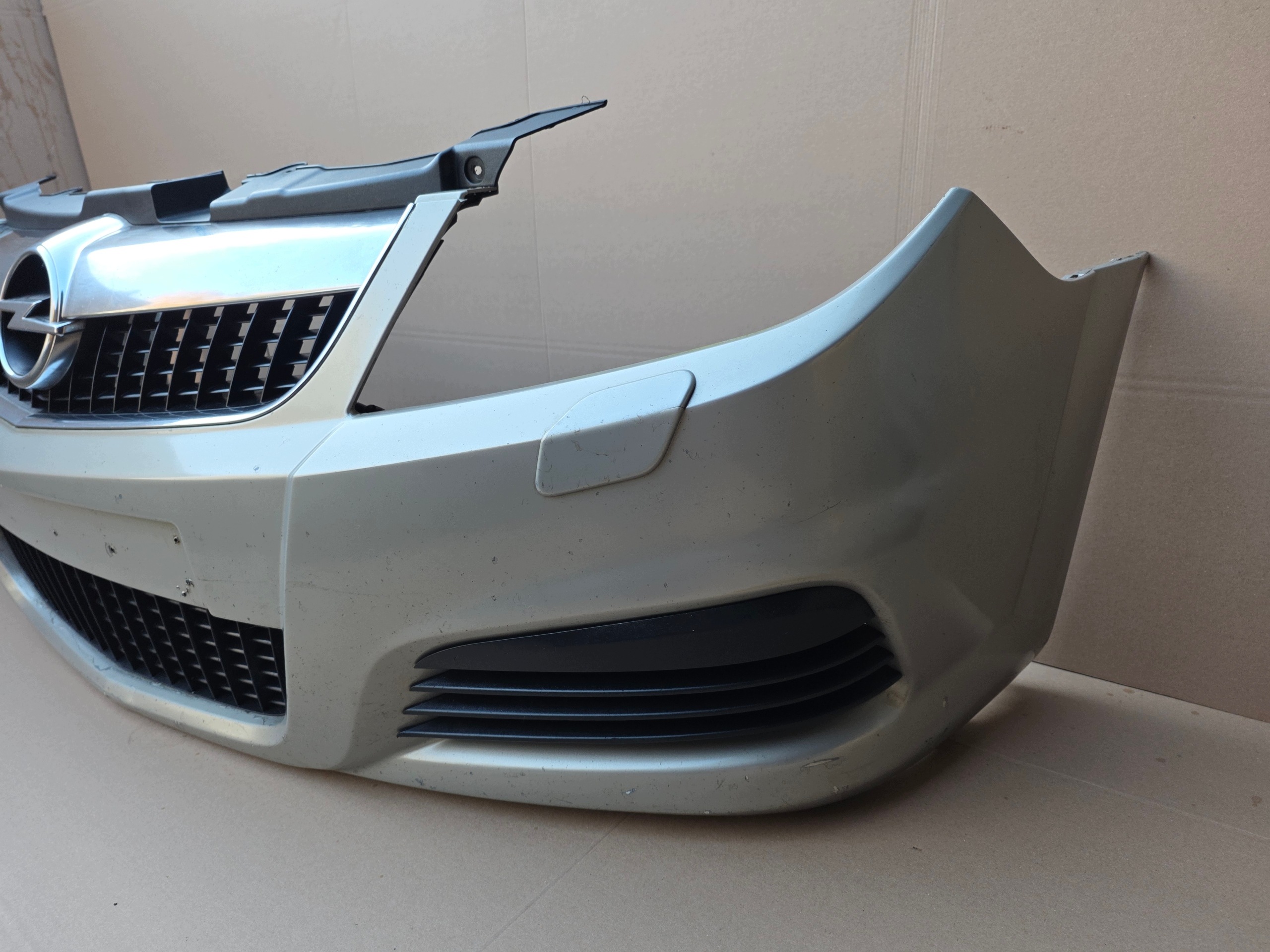 OPEL VECTRA C SIGNUM LIFT XENON front bumper front washers grille