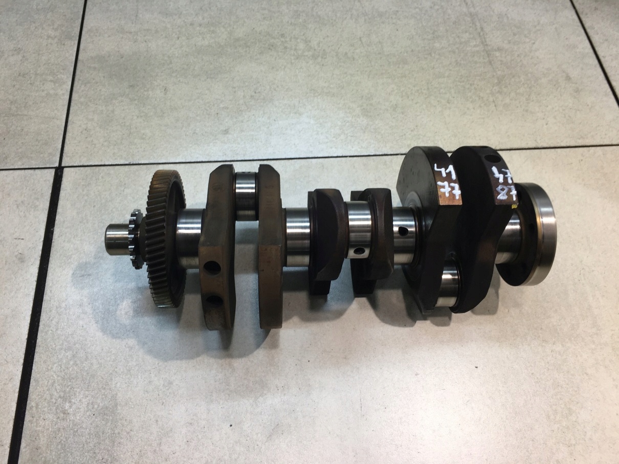 crank VW POLO IV 9N 1.2 12V AZQ 03DD