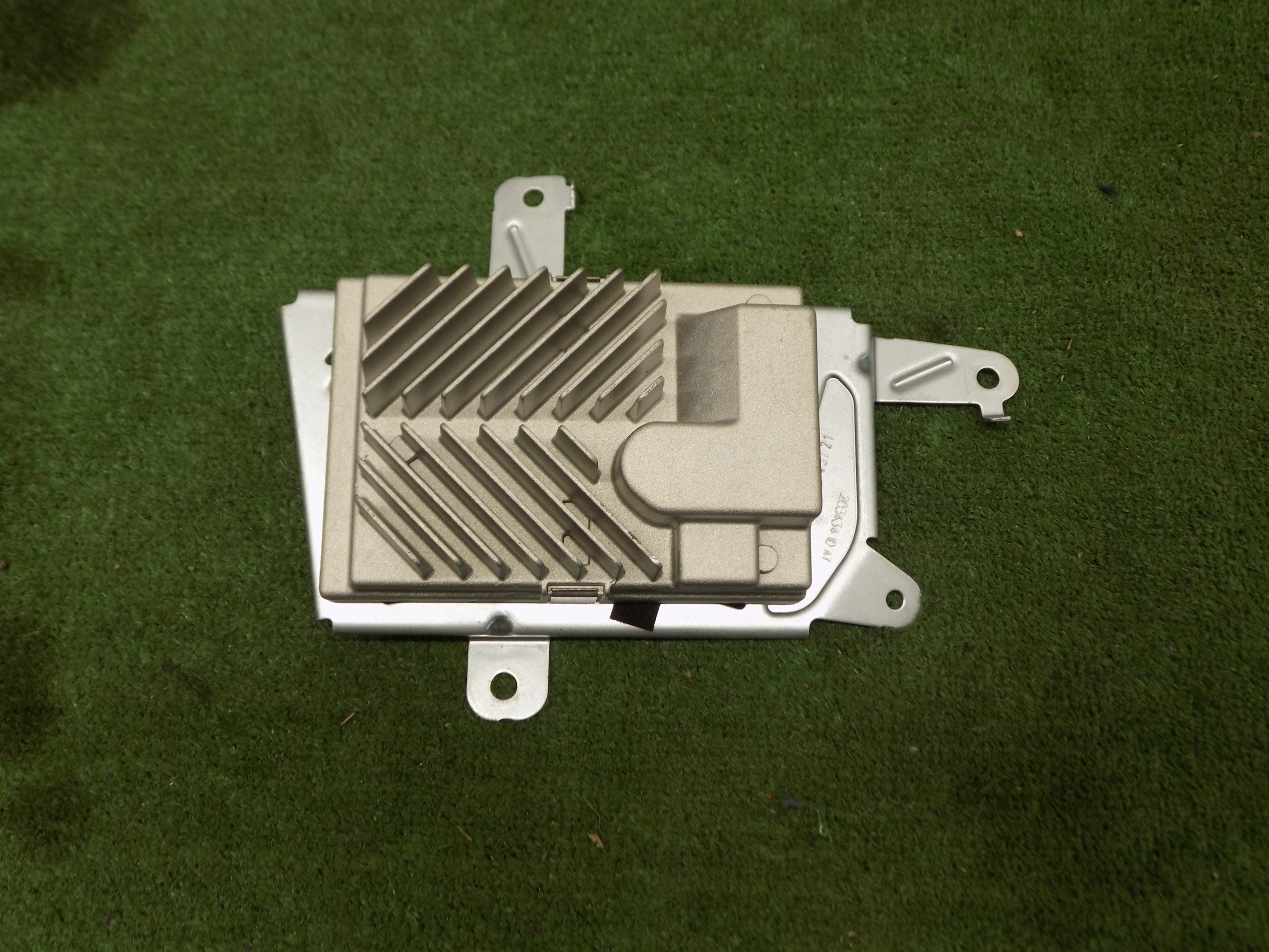 BMW X1 F48 amplifier HIFI 2622761
