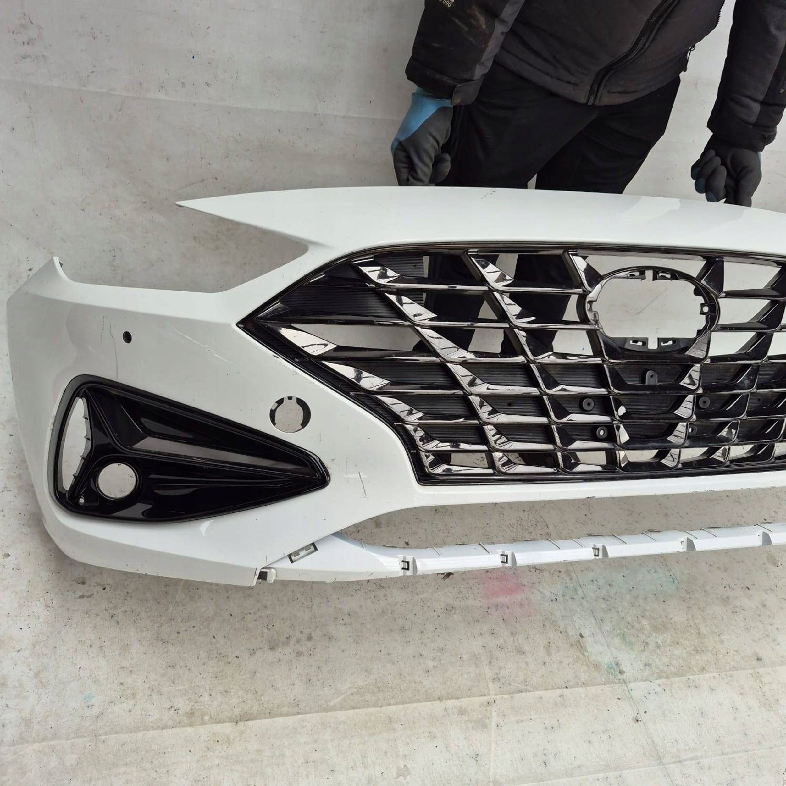 HYUNDAI I30 III LIFT 20- bumper front front PDC