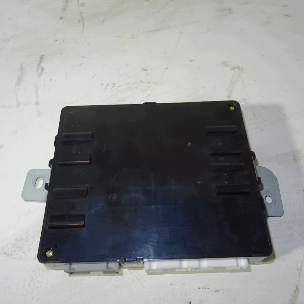 HYUNDAI IX35 module control unit BCM 95400-2S420