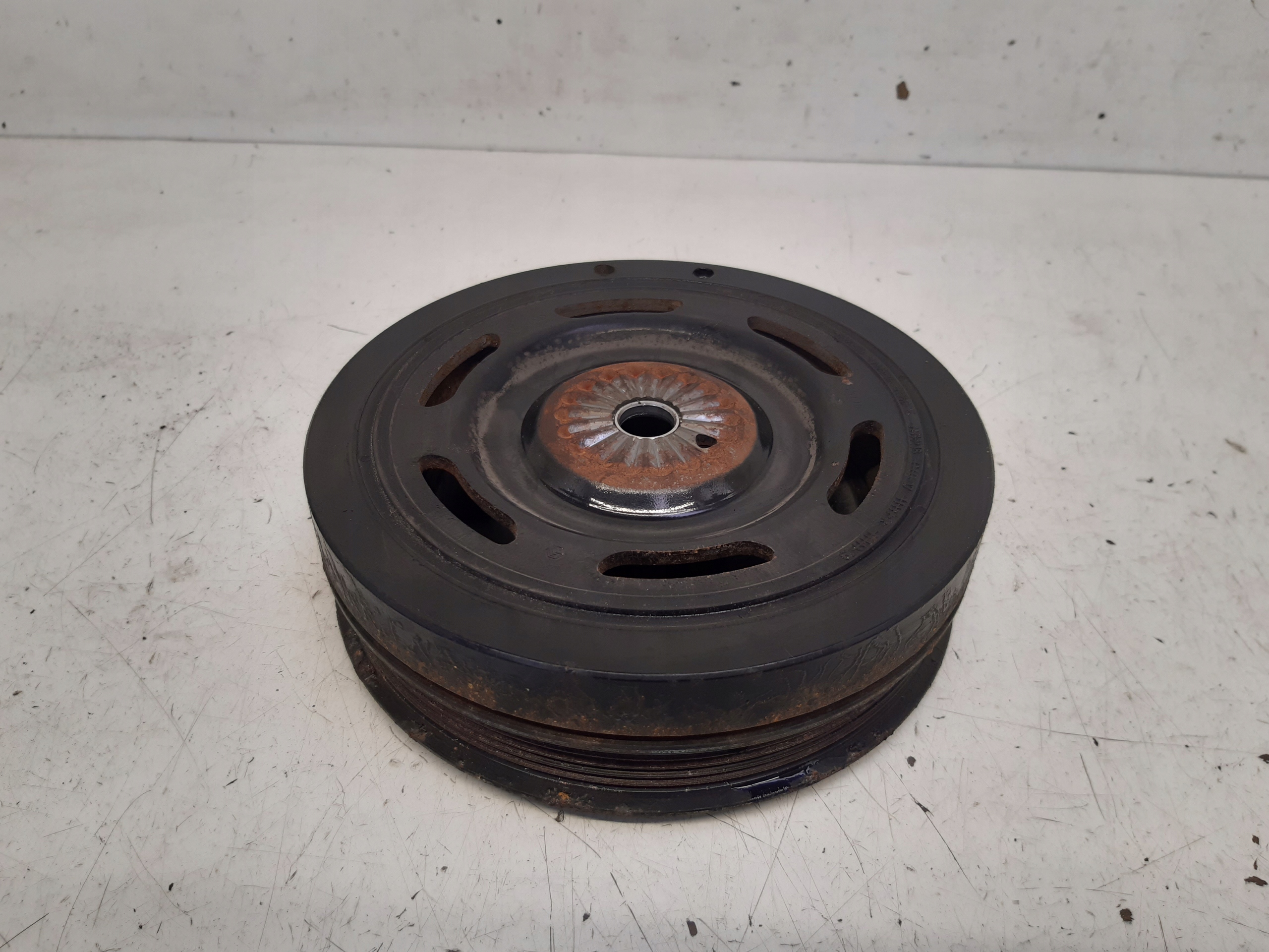 pulley cams 059105251CJ Audi A4 B9