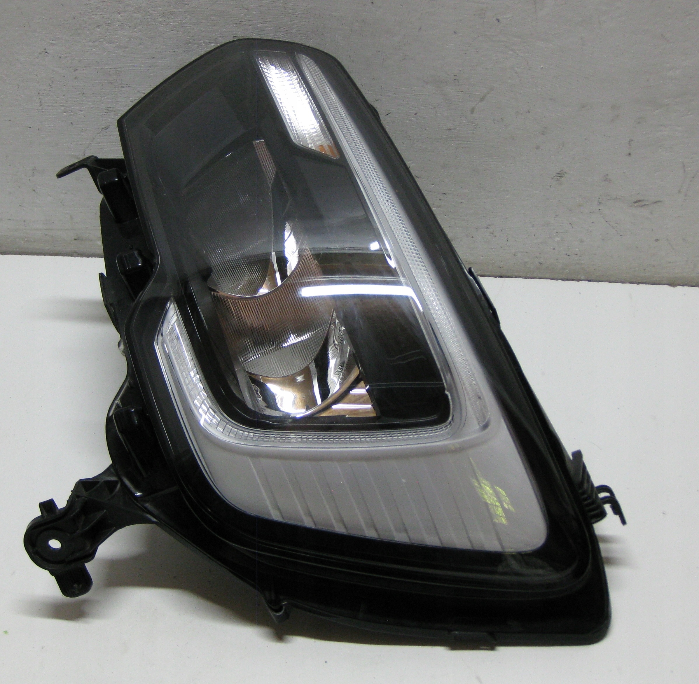 RENAULT MASTER III LIFT light left front 260607867R EUROPA