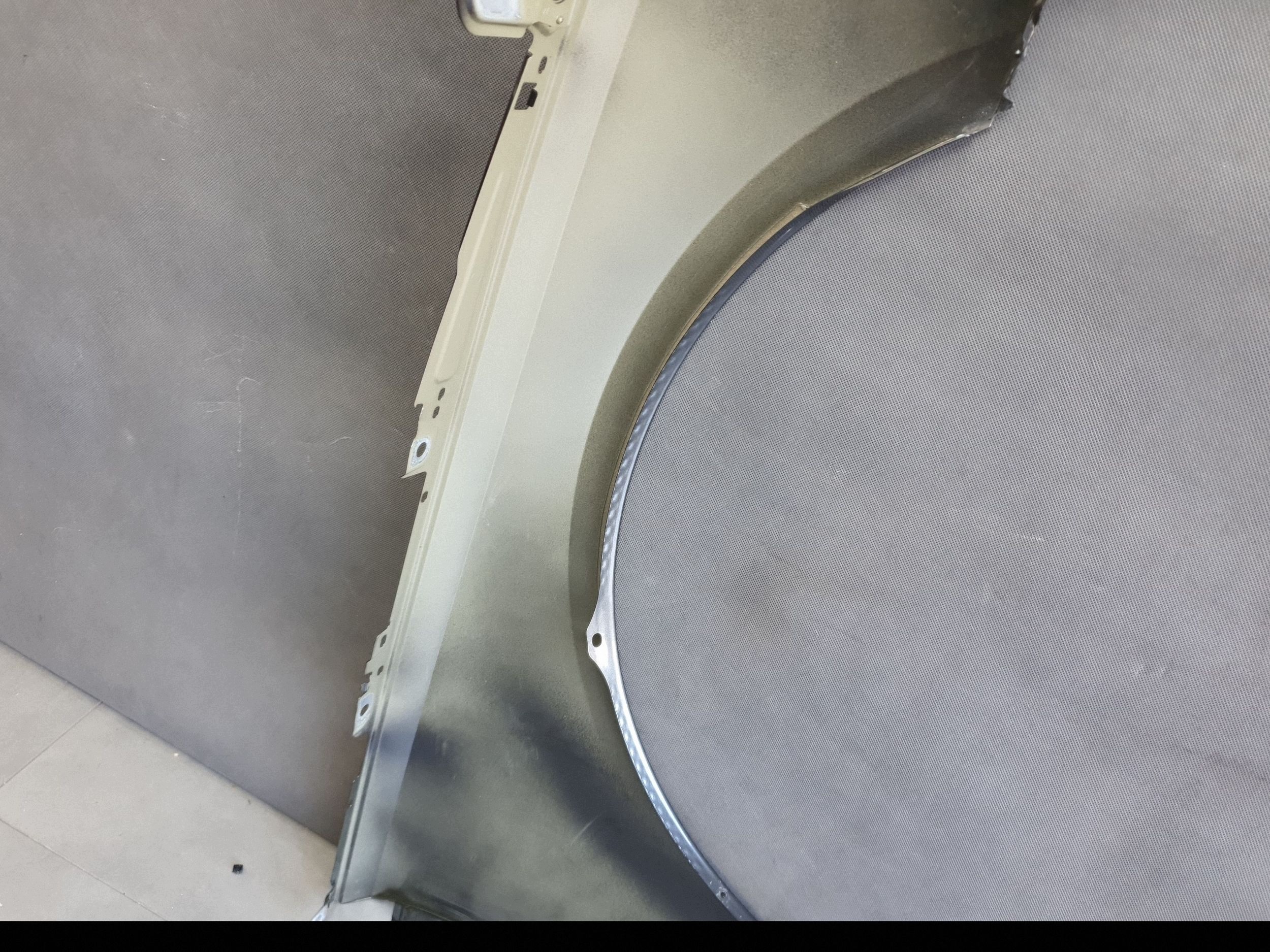 Audi A4 S4 B9 8W fender left front s-line 8W9821105D lz7s