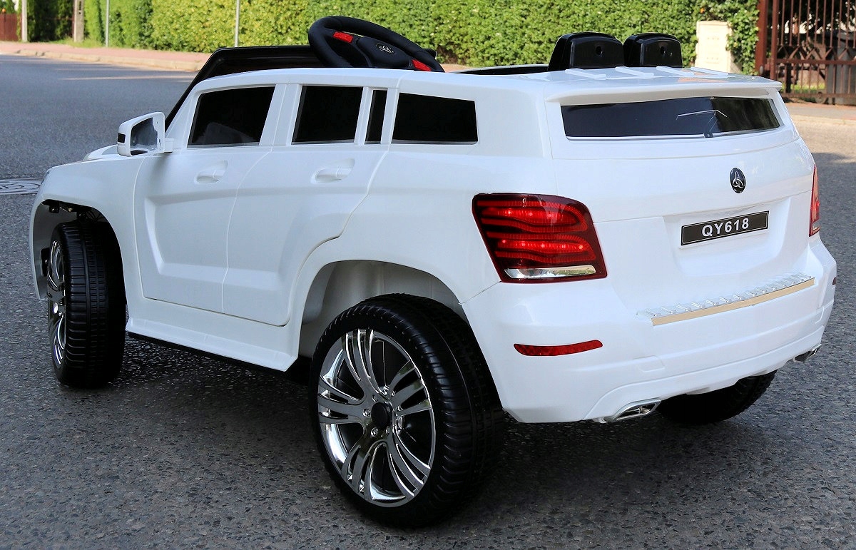 SUV X-LAND Auto na akumulator LED, AMORY, 2.4G Liczba miejsc 1