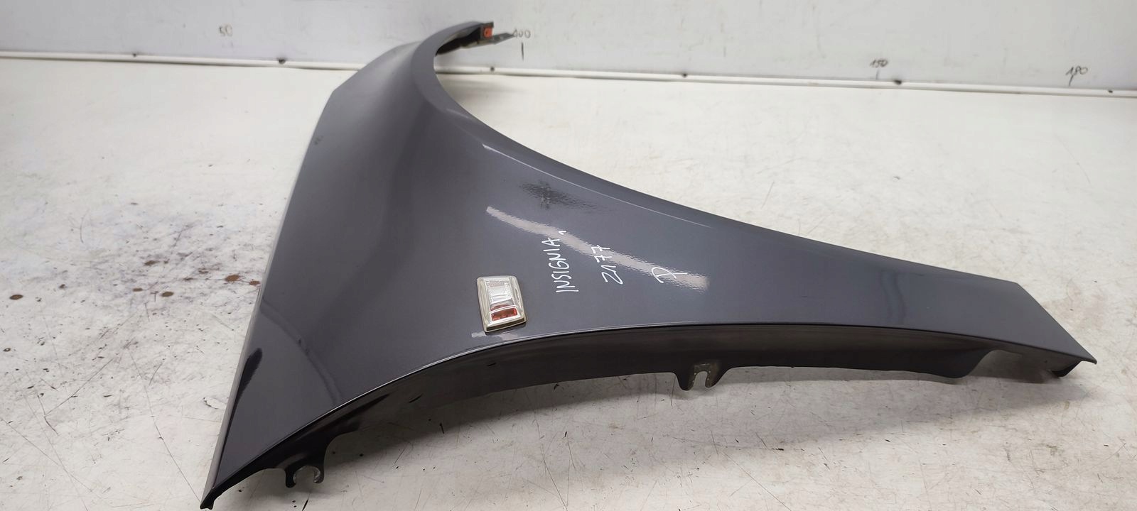 fender right front front Opel Insignia A kombi Z177