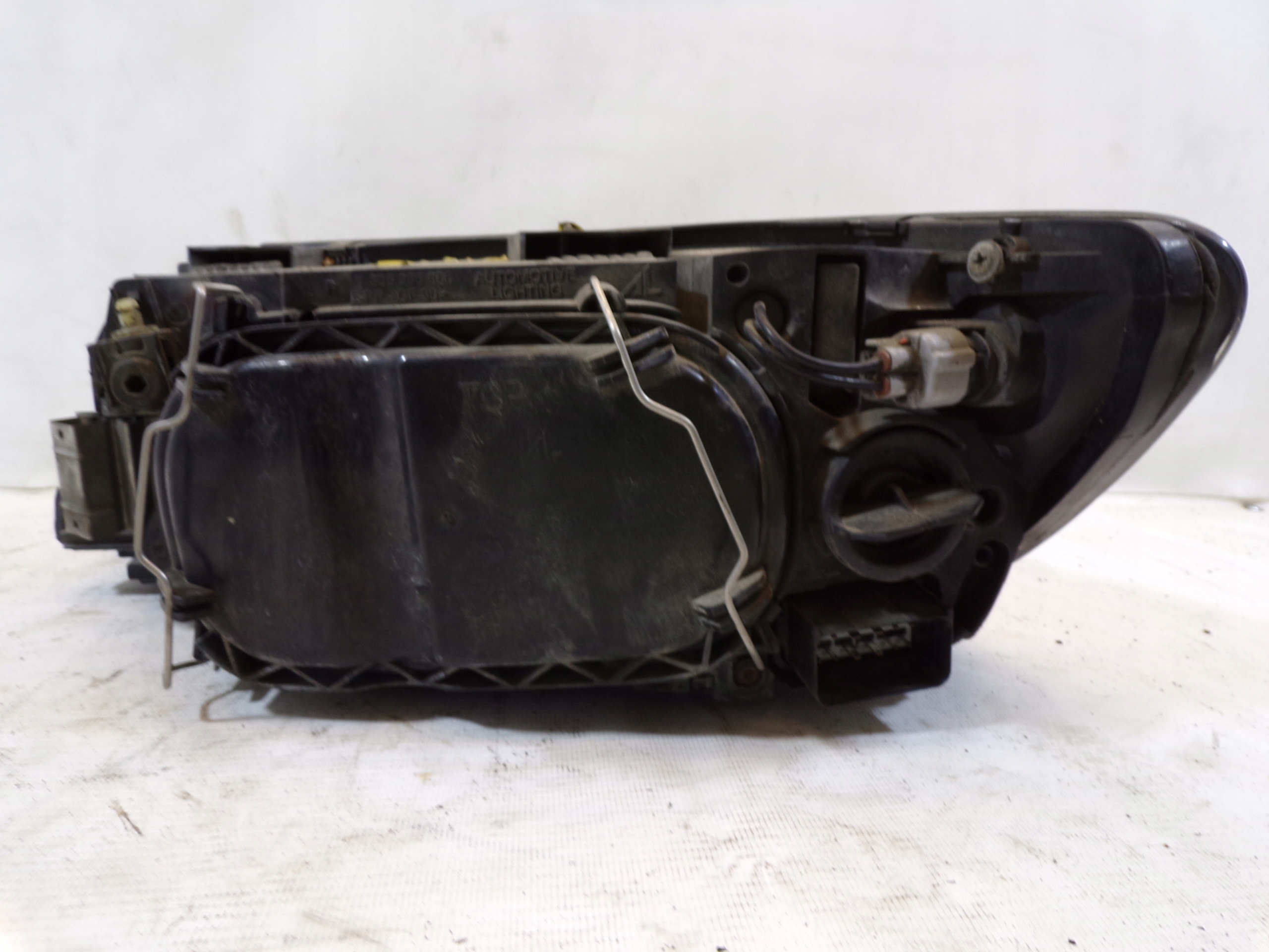 light front front right VOLVO V50 XENON (1) (K)