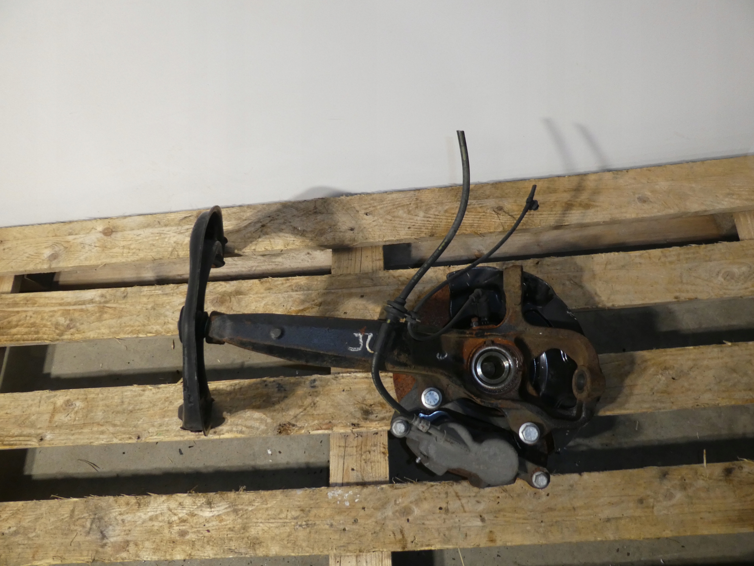 VW AMAROK 2H swing right front 2H0258 J