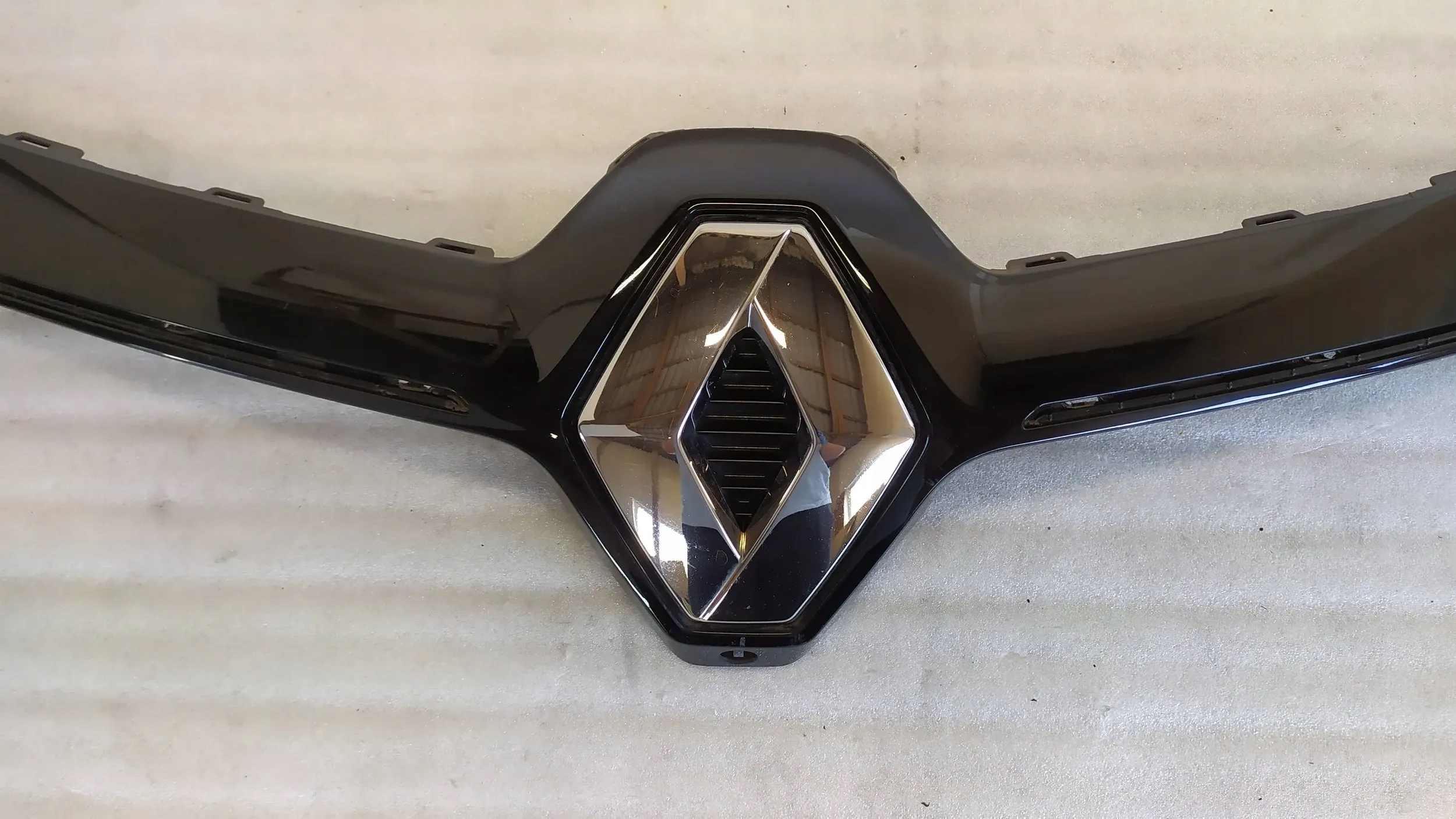 Renault Clio X98 Kühlergrill FRONTGRILL Kühlergitter 620782147R - Thumbnail 6