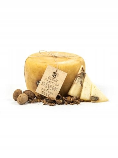 Levně Pecorino Toscano alle noci Pecorino sýr s vlašskými ořechy 200 g