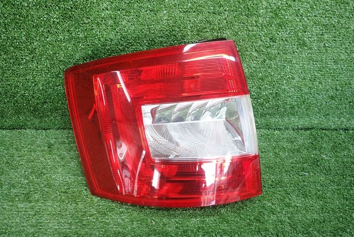 SKODA OCTAVIA III KOMBI LED 13- light left rear rear part