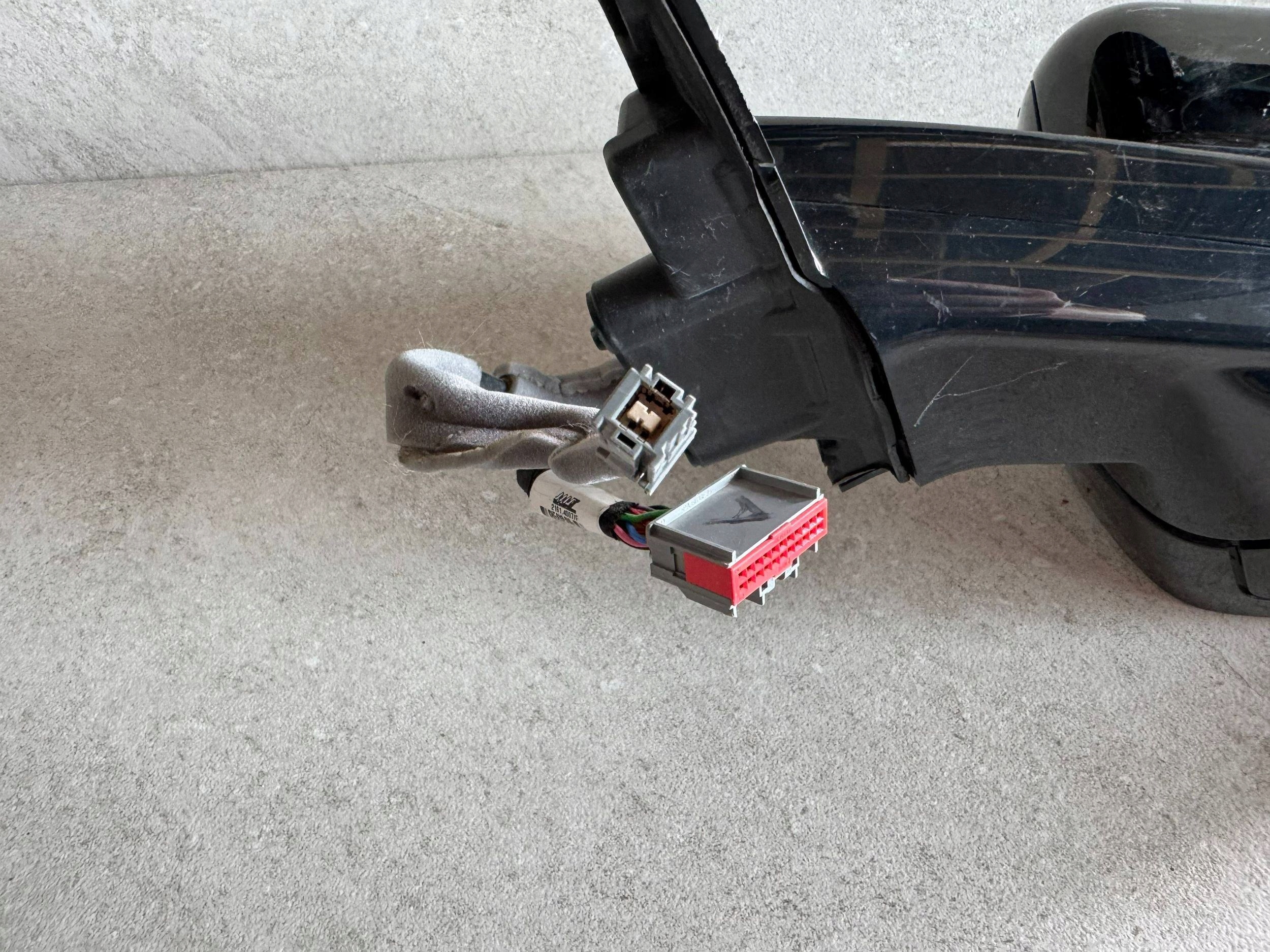 Range Rover Velar L560 зеркало левое 18PIN европа