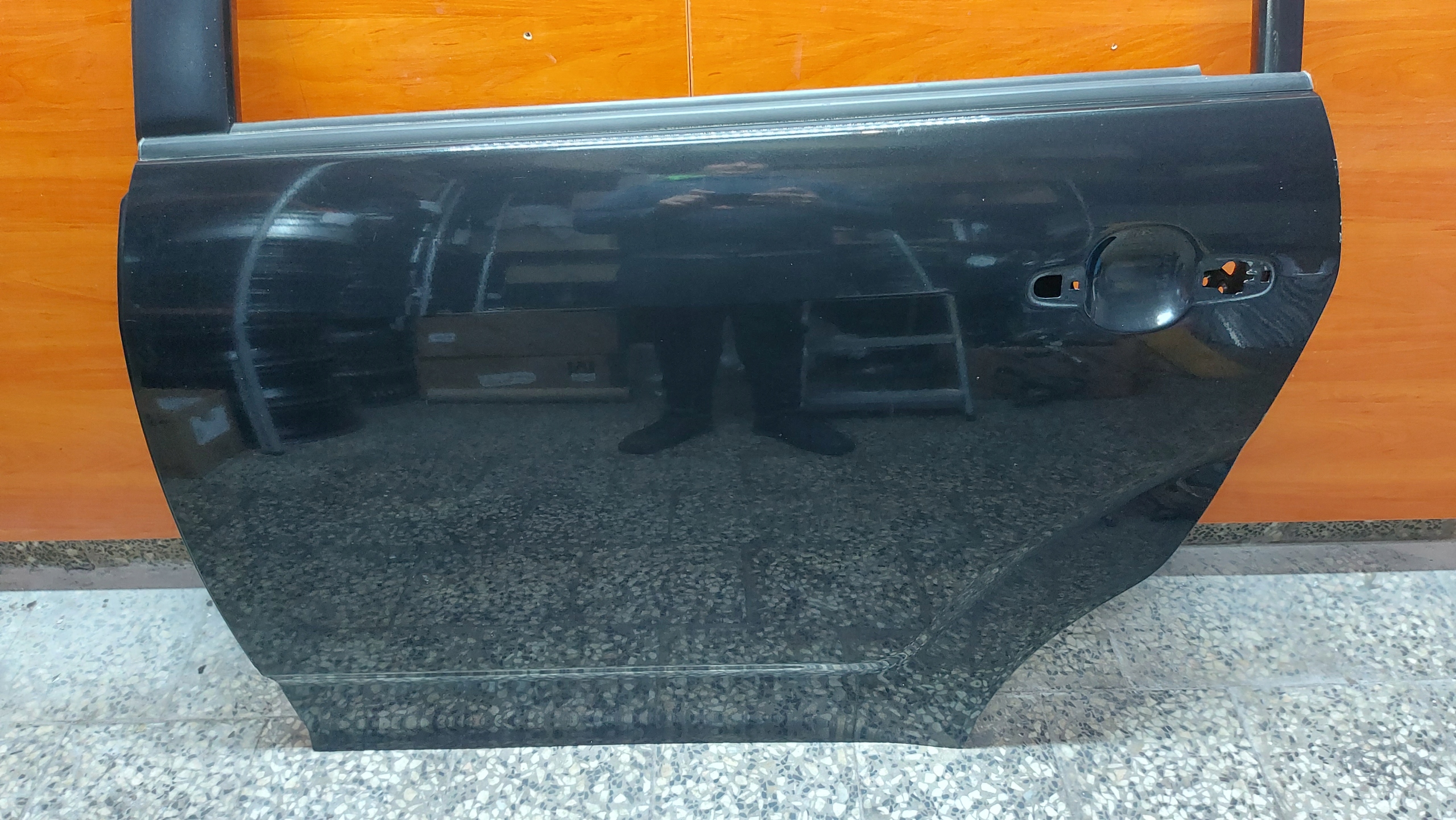 door left left rear part TOYOTA COROLLA VERSO II 04- 209