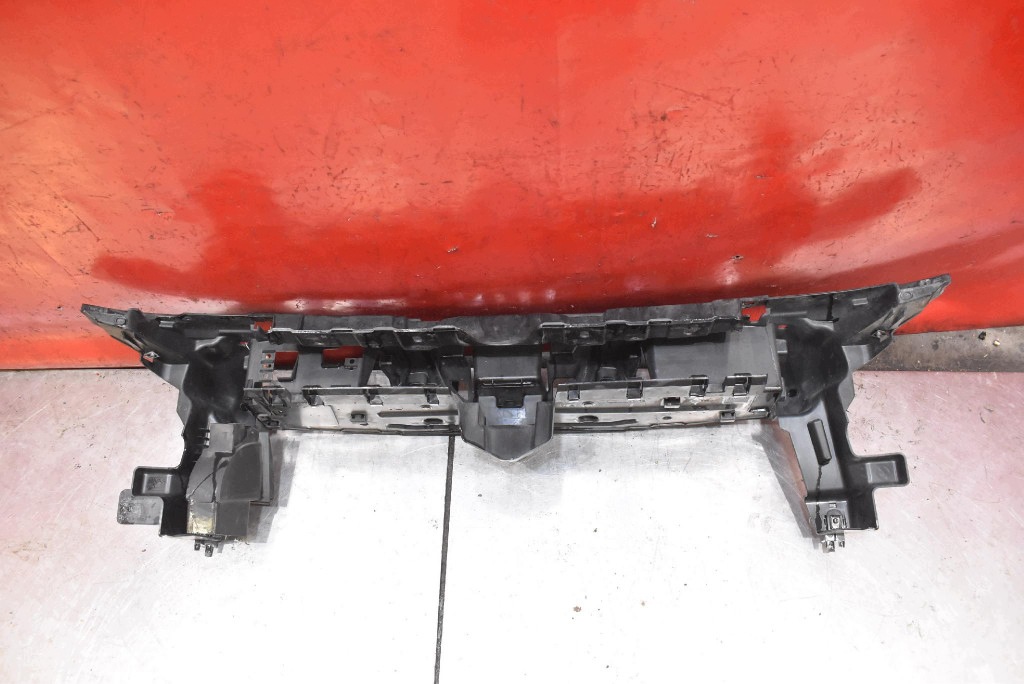 support panel for radiators pillar upper PEUGEOT 3008 1 and 2.0 HDI 150 KM 10-13