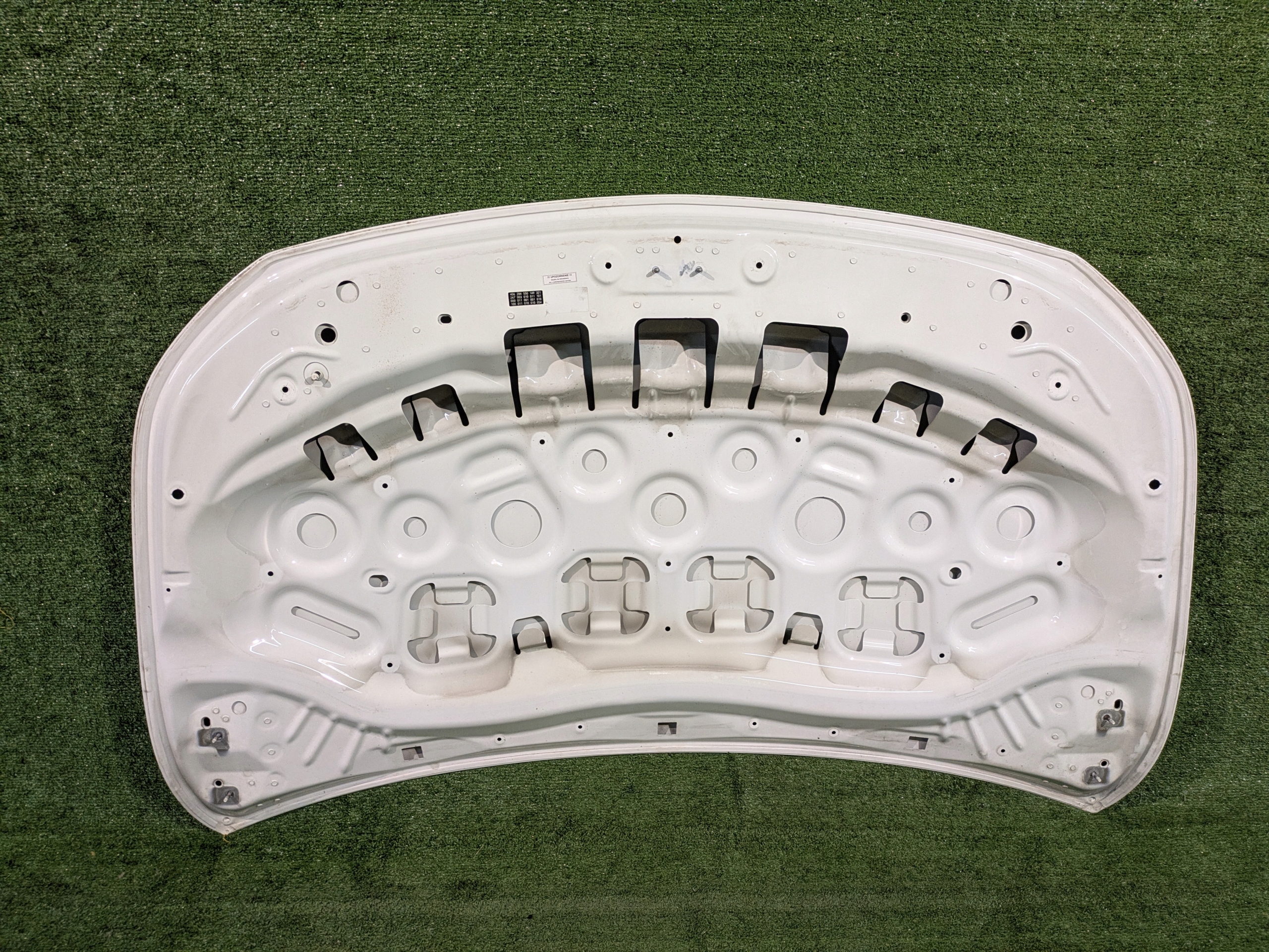 bonnet MERCEDES B-KLASA W247 NR.165