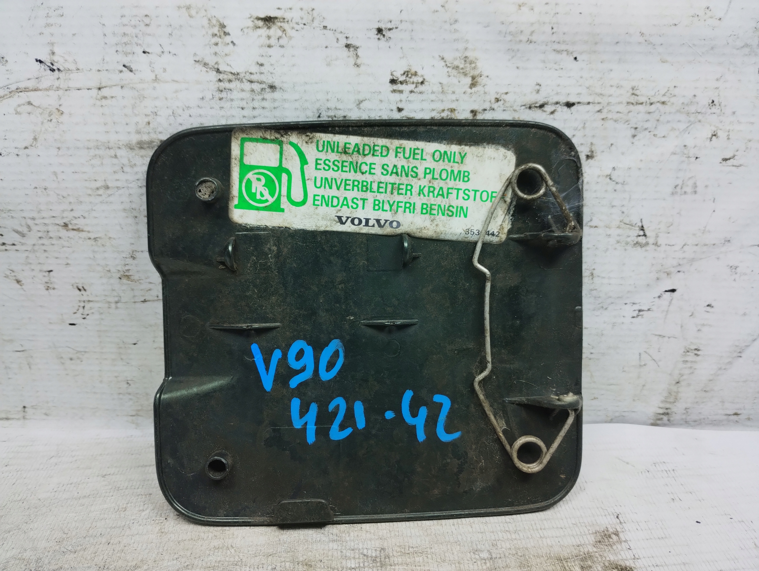 VOLVO V90 KLAPKA WLEWU 421-42 Producent części Volvo OE
