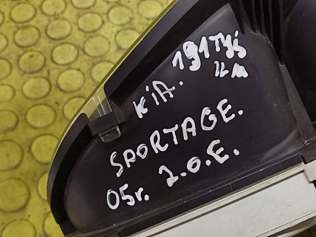 KIA SPORTAGE II 2.0 Kombiinstrument 940011F165