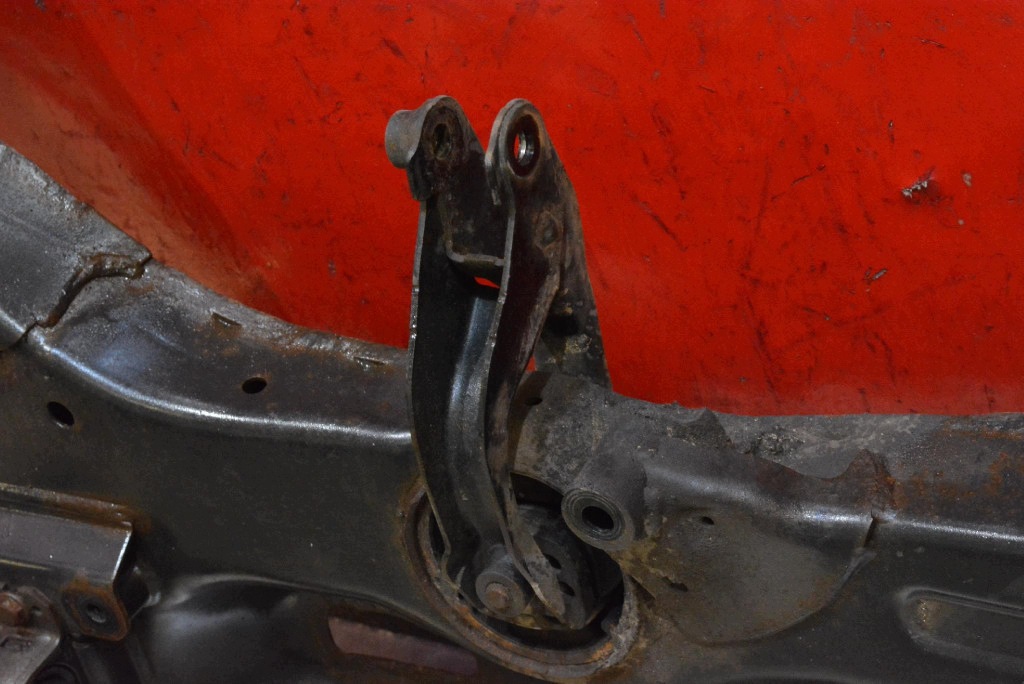 axle beam sider subframe axle beam front OPEL ASTRA 5 V K 1.6 CDTI 110 KM 15-20