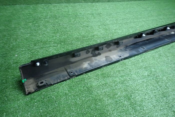 RENAULT MEGANE V E-TECH 22- moulding threshold left