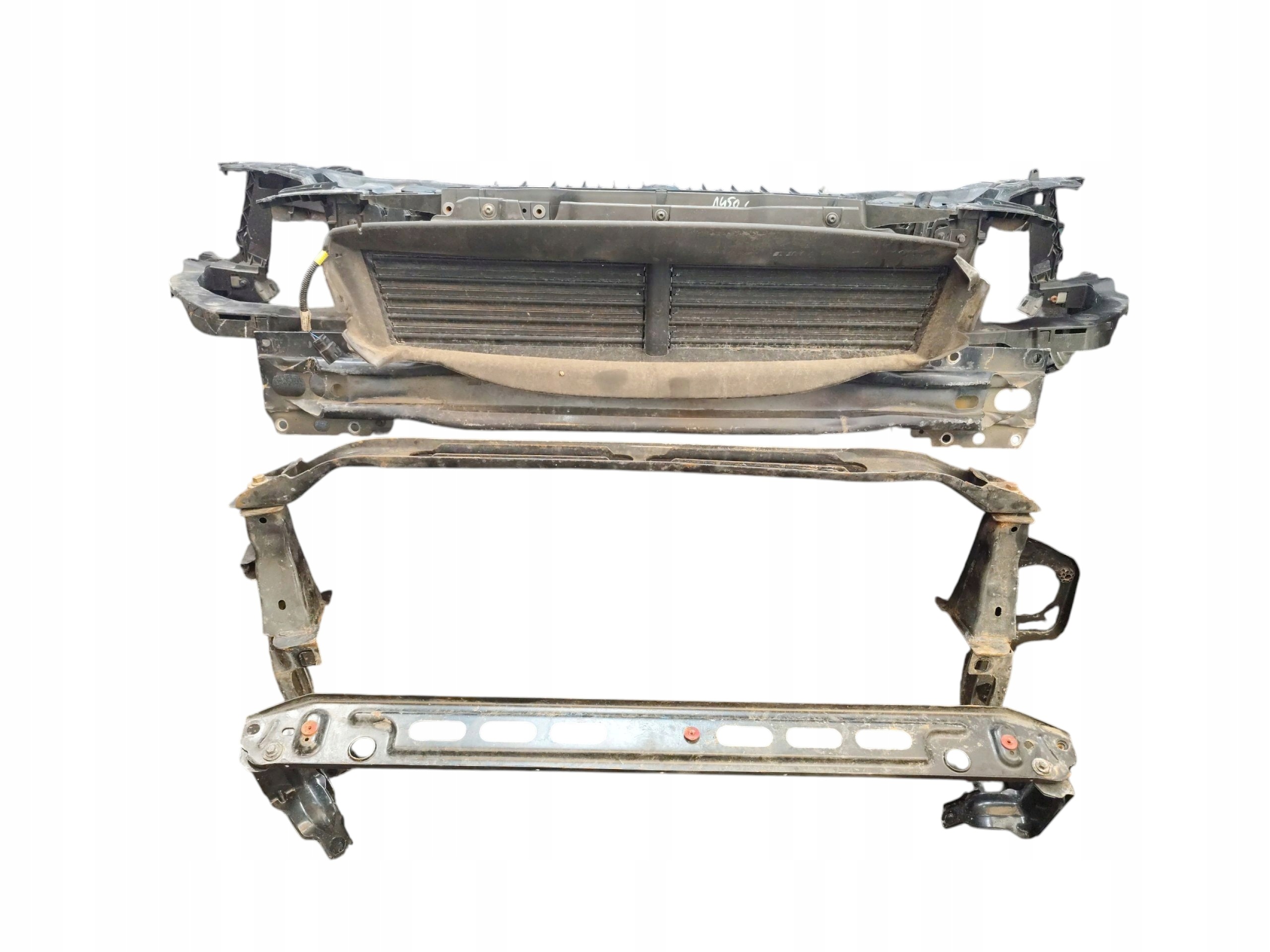 support panel for radiators pillar sider VOLVO V60 and LIFT (2013-2018) 2.4 D5 HYBRID