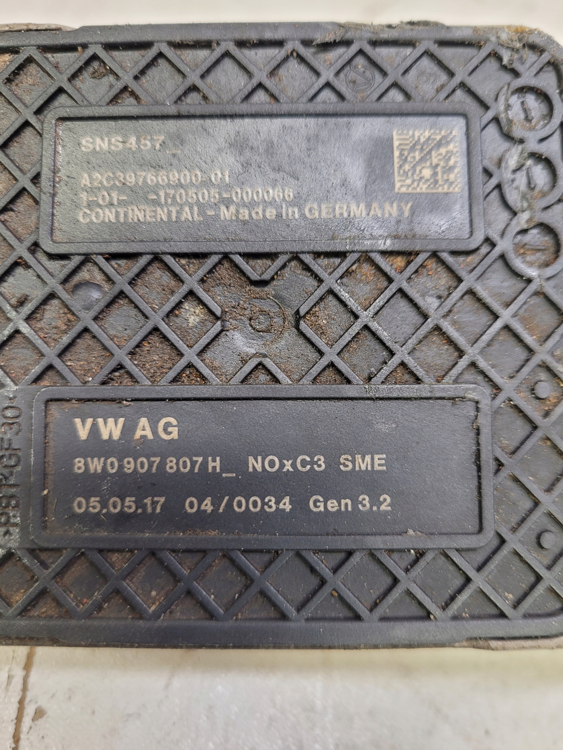 SONDA LAMBDA snimač NOX AUDI A4 B9 8W0907807H